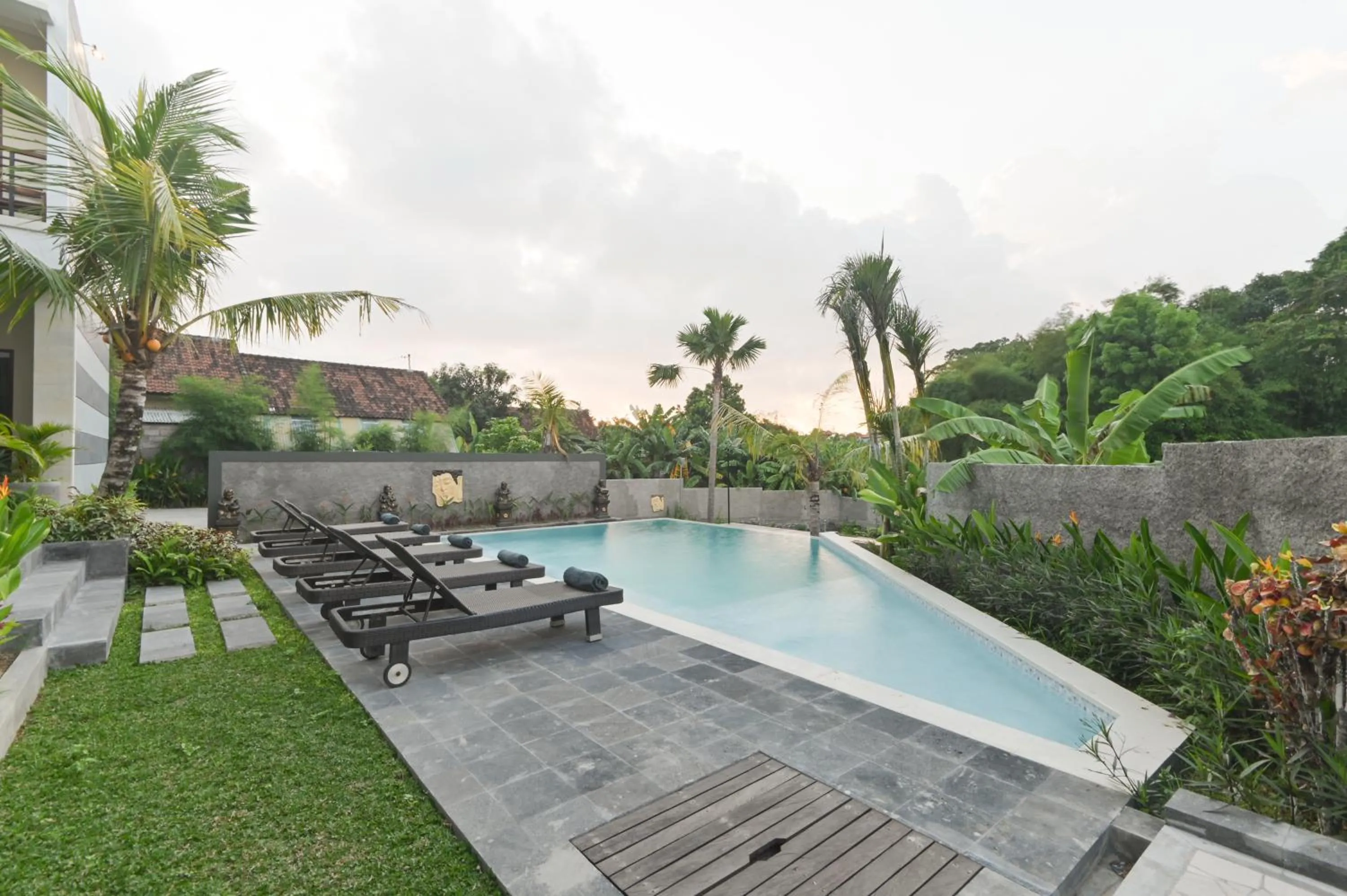 Pool view in Musa Canggu