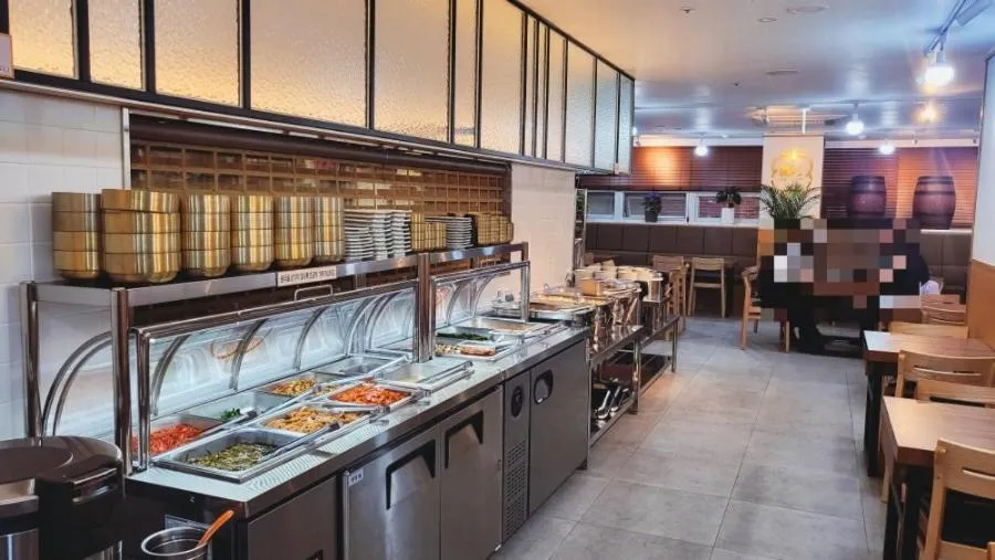 Restaurant/places to eat in Kenny Stay Busan Gijang