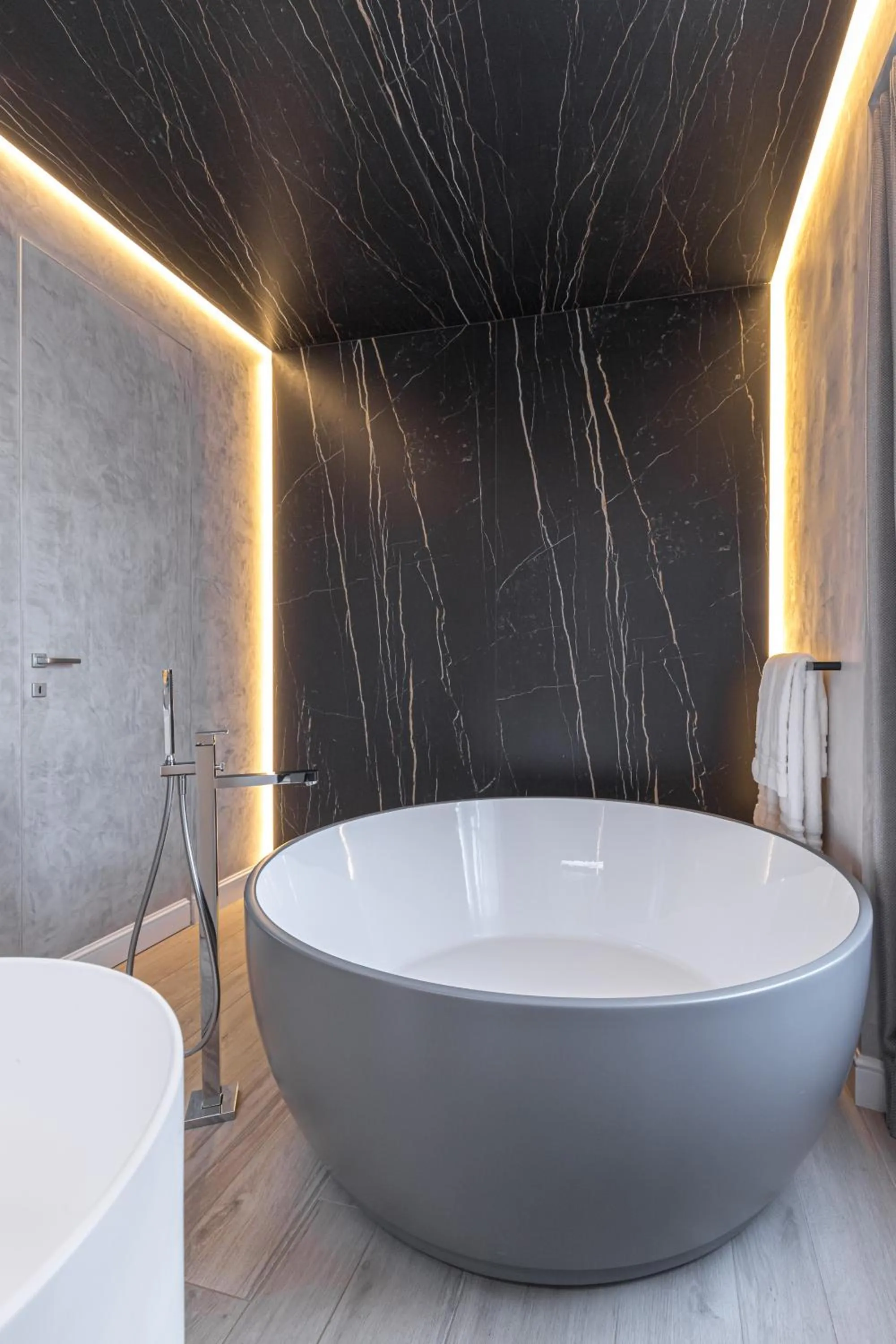 Bathroom in Le Dortoir Boutique Suites