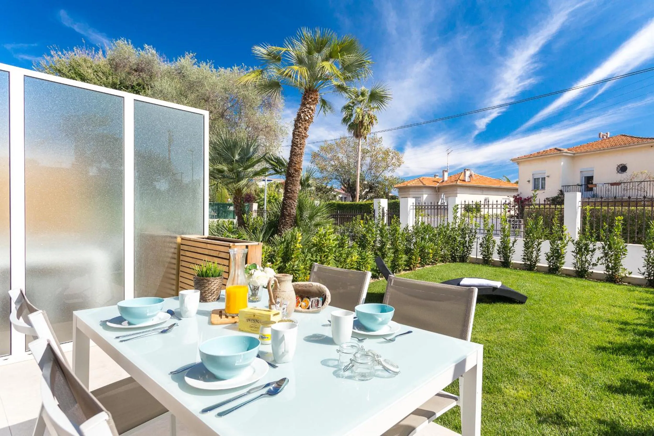 Quiet street view in Villa Velvet