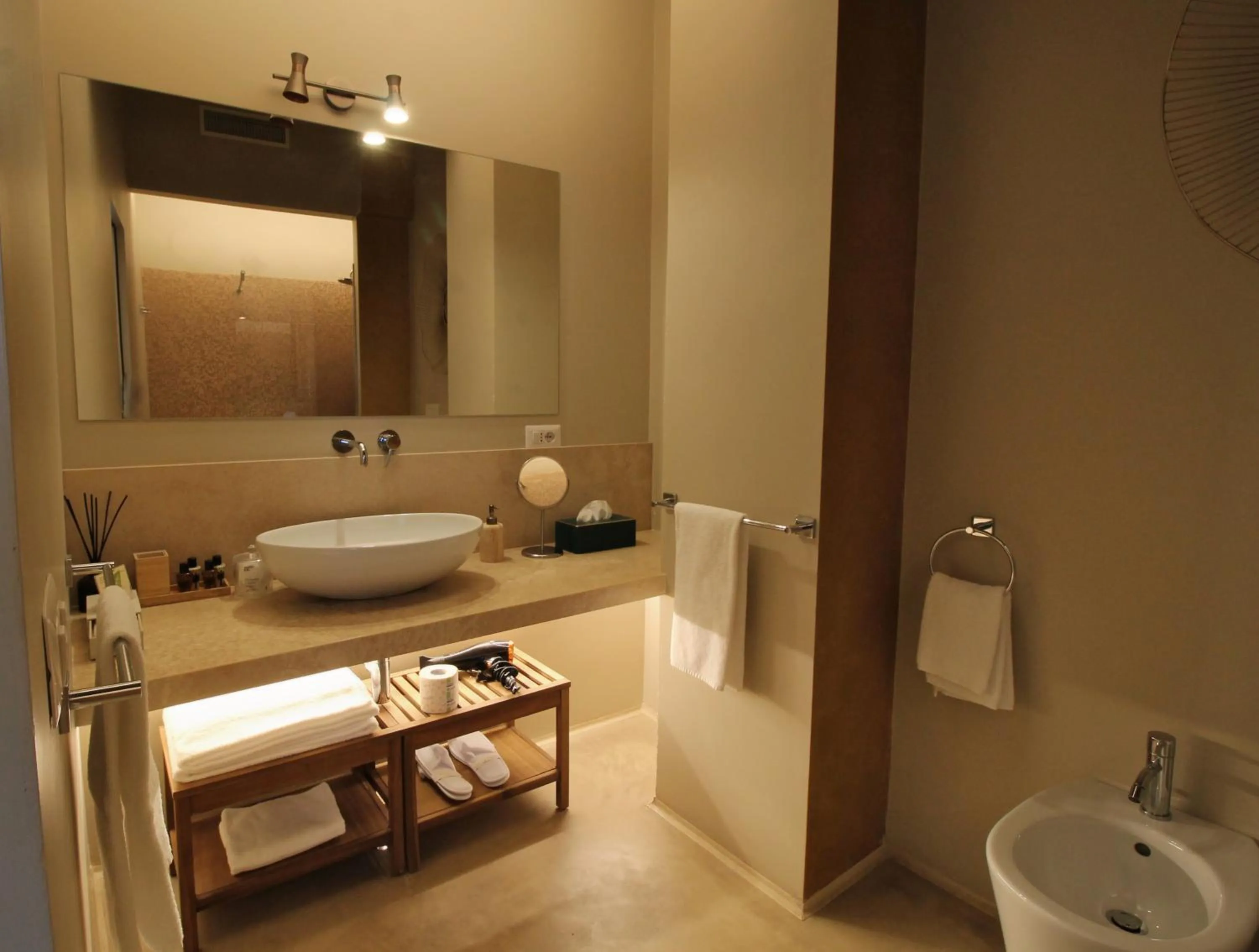 Bathroom in Domus 21 Luxury Suites