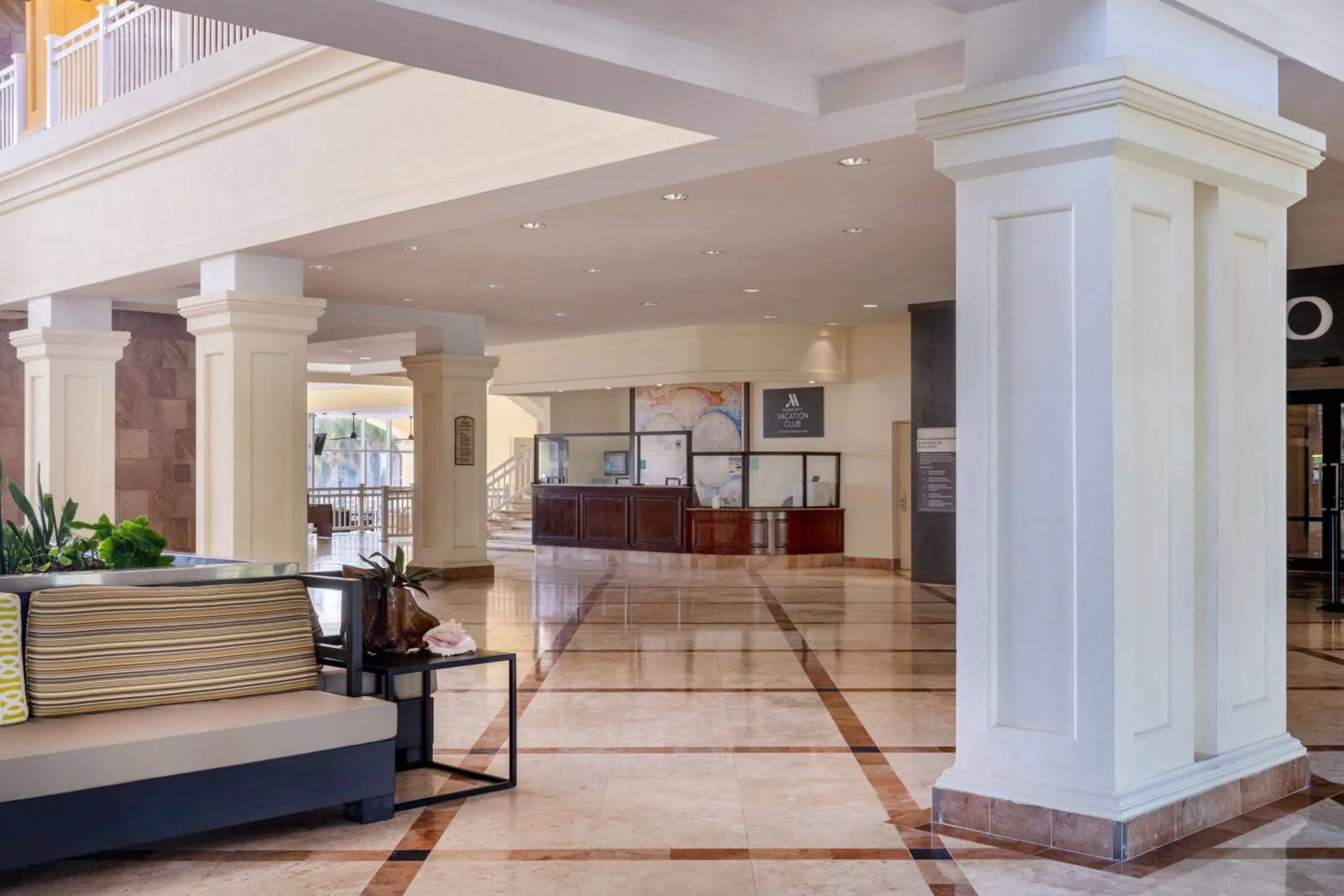 Lobby or reception in Marriott St. Kitts Beach Club