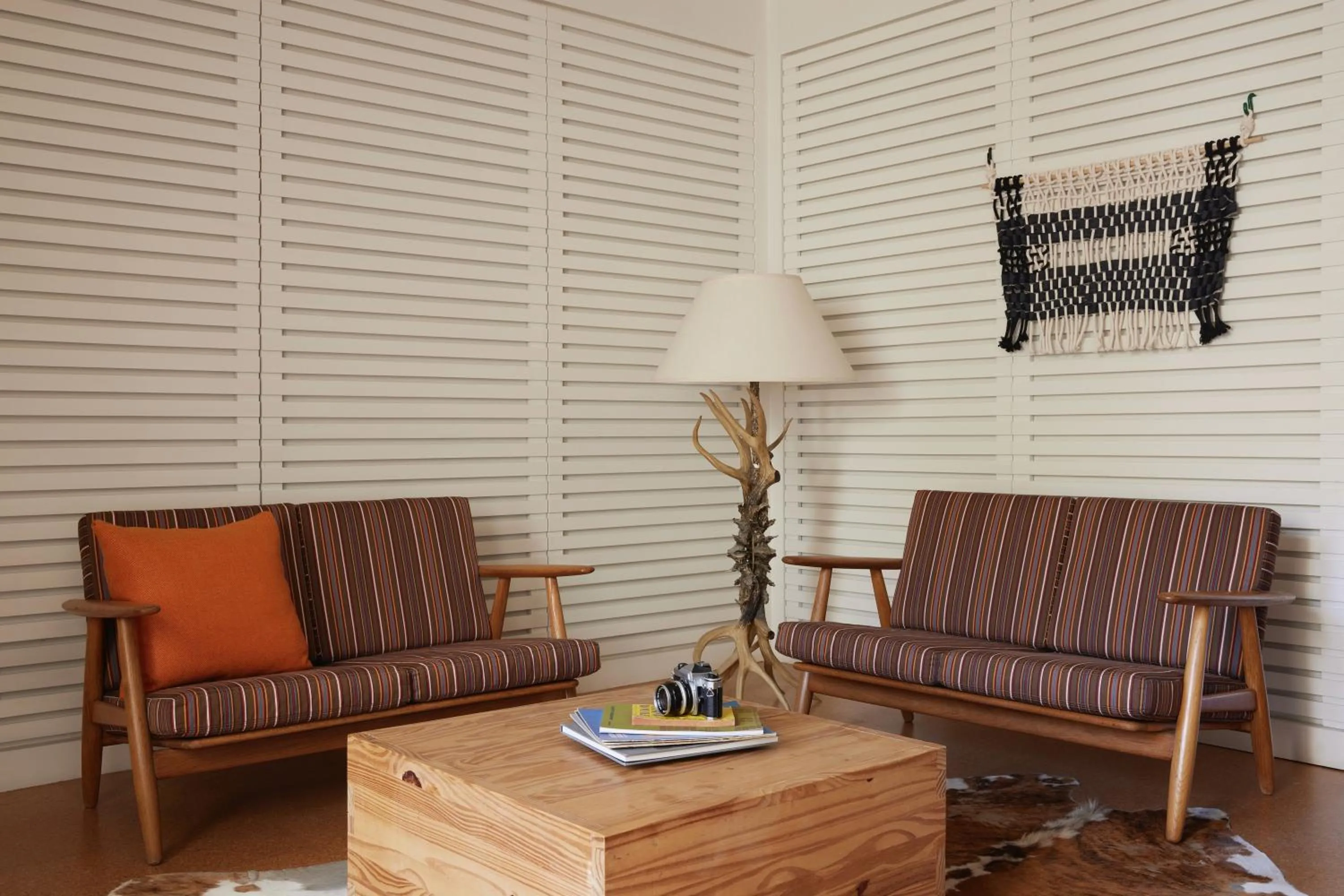 Living room in Ace Hotel and Swim Club Palm Springs