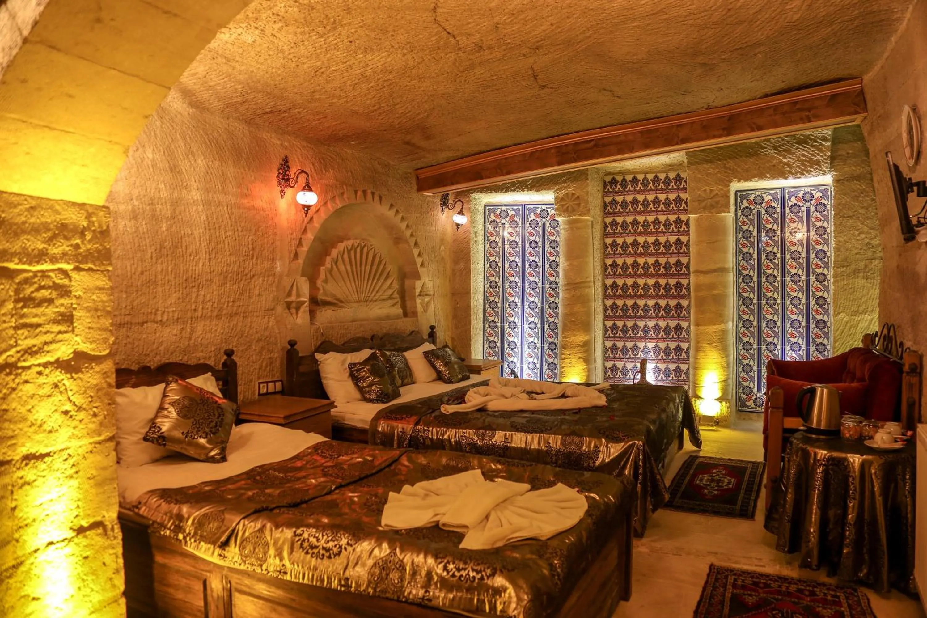 Photo of the whole room, Bed in Goreme Palace Cave Suites