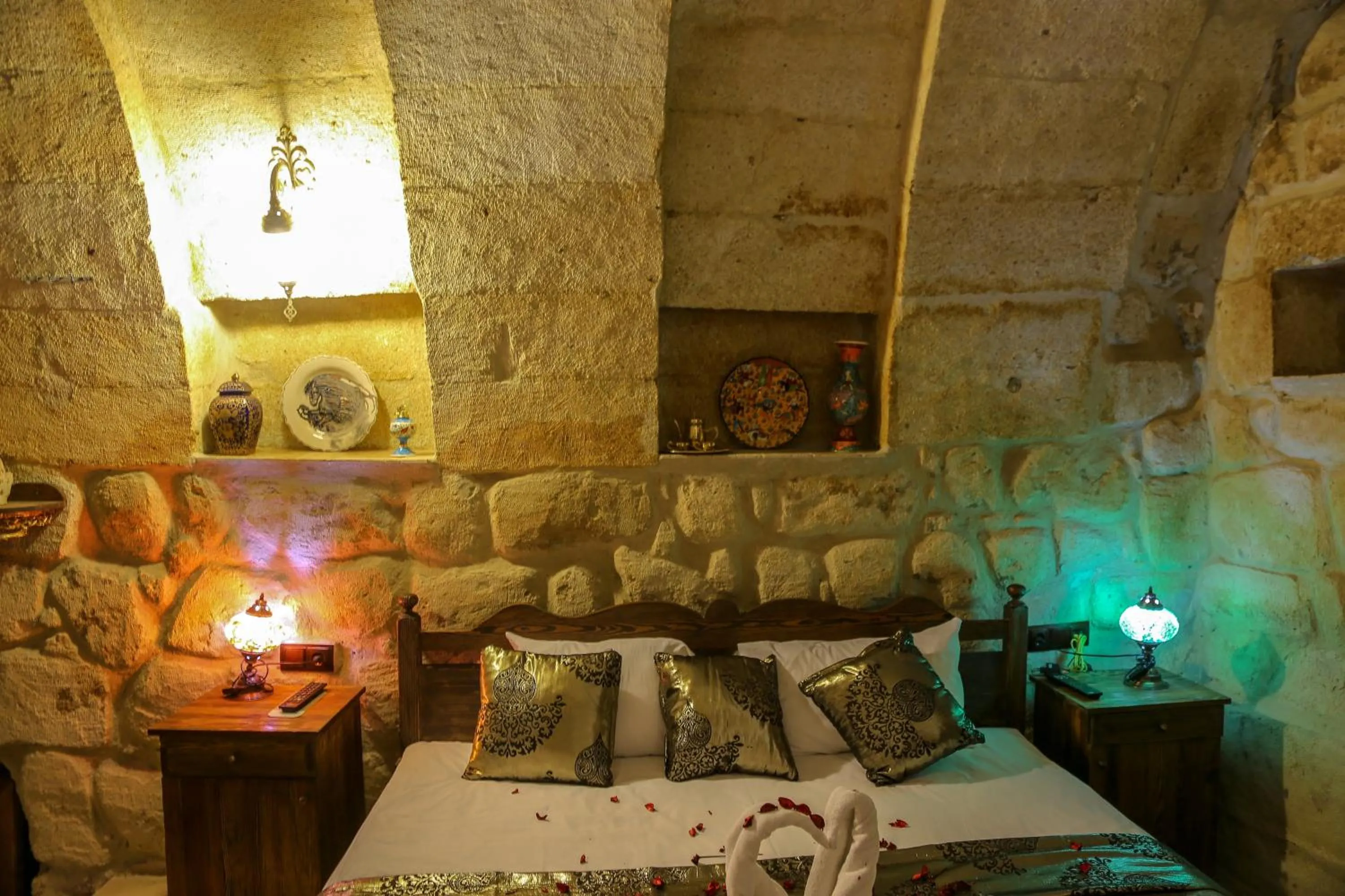 Decorative detail, Bed in Goreme Palace Cave Suites