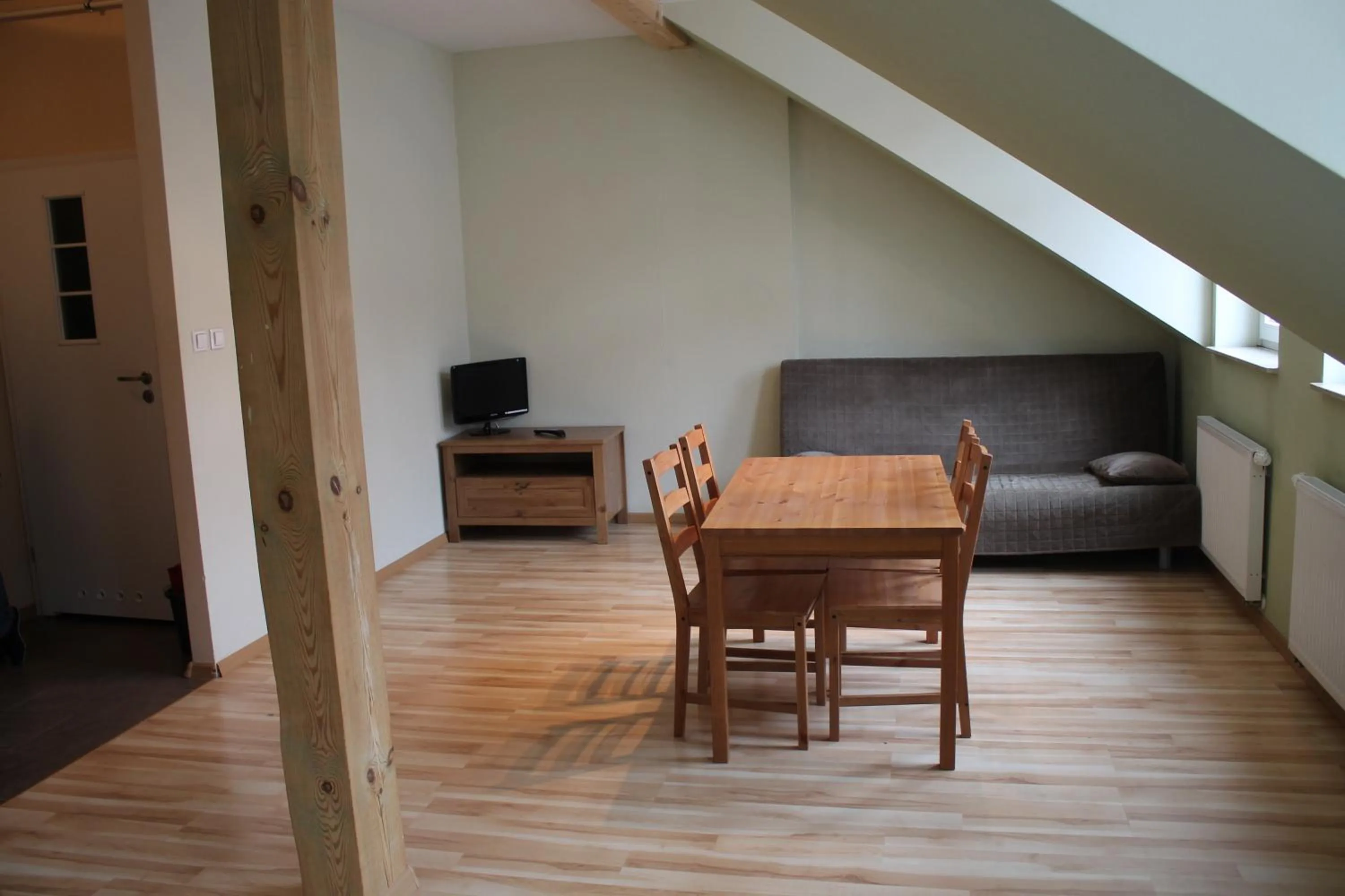 Photo of the whole room in 999 Aparthostel