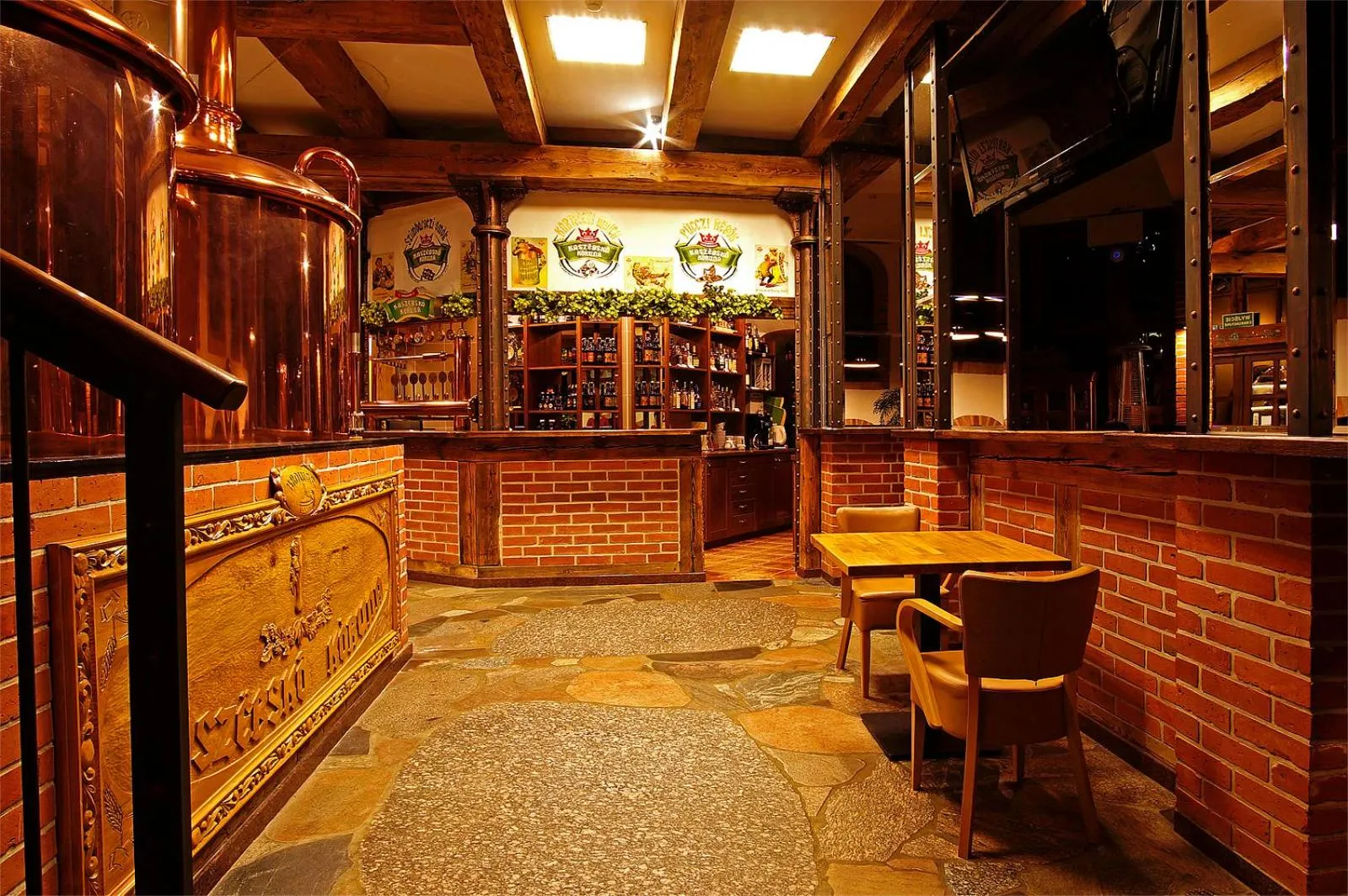 Restaurant/places to eat in Hotel Szymbark