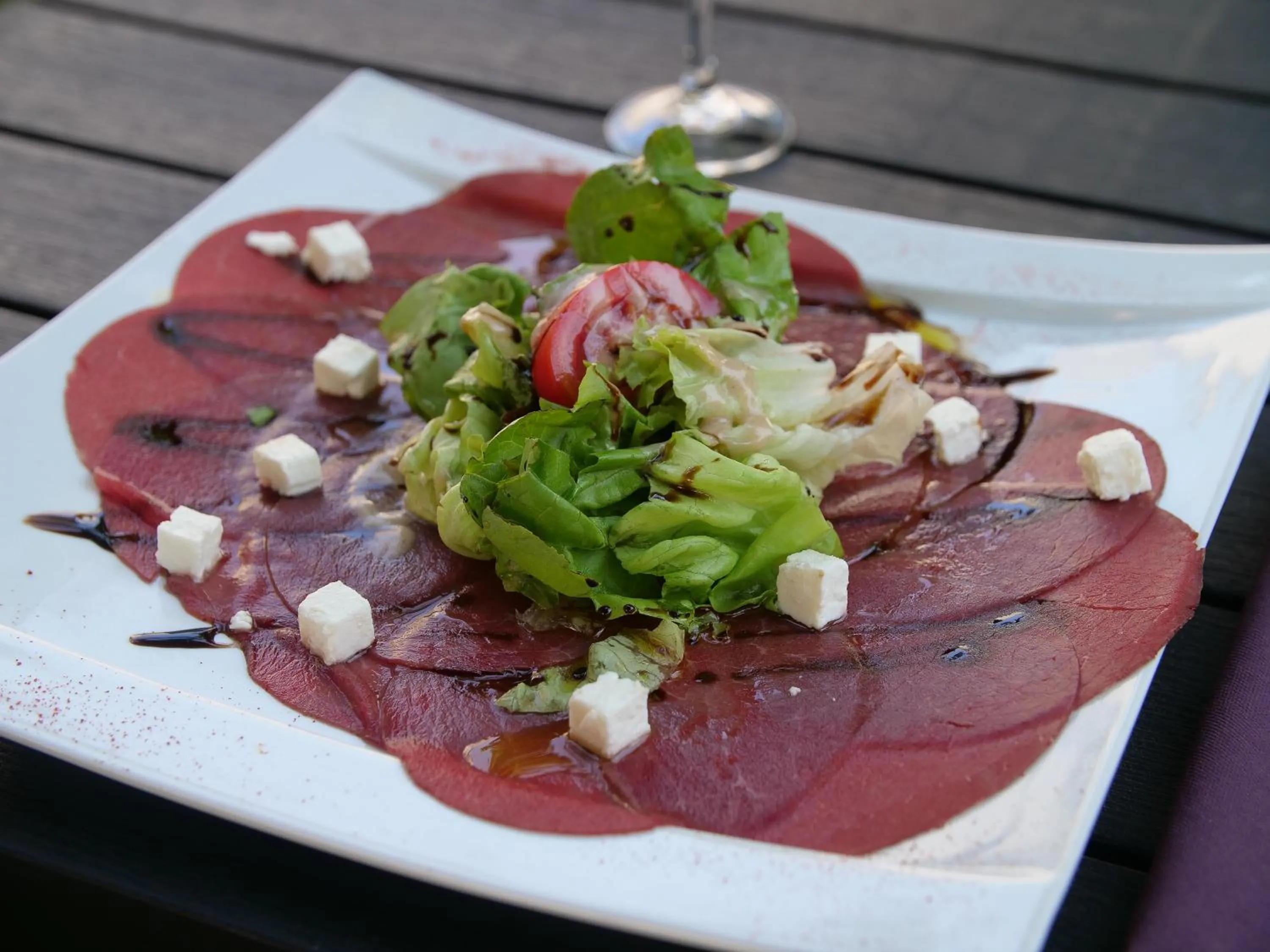 Food and drinks in Hôtel Inn Design Resto Novo Vannes