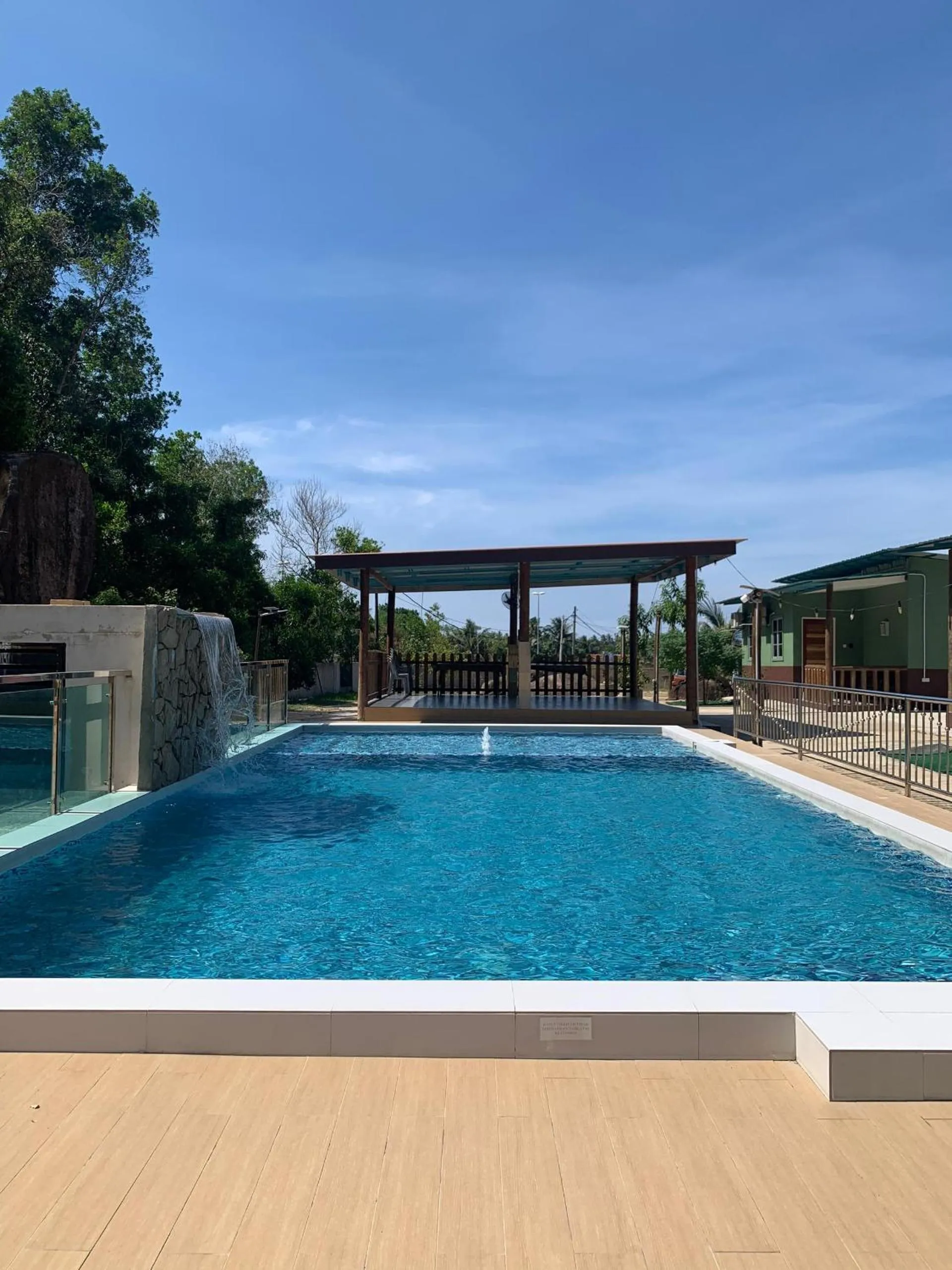 Pool view in BB Durio Chalet