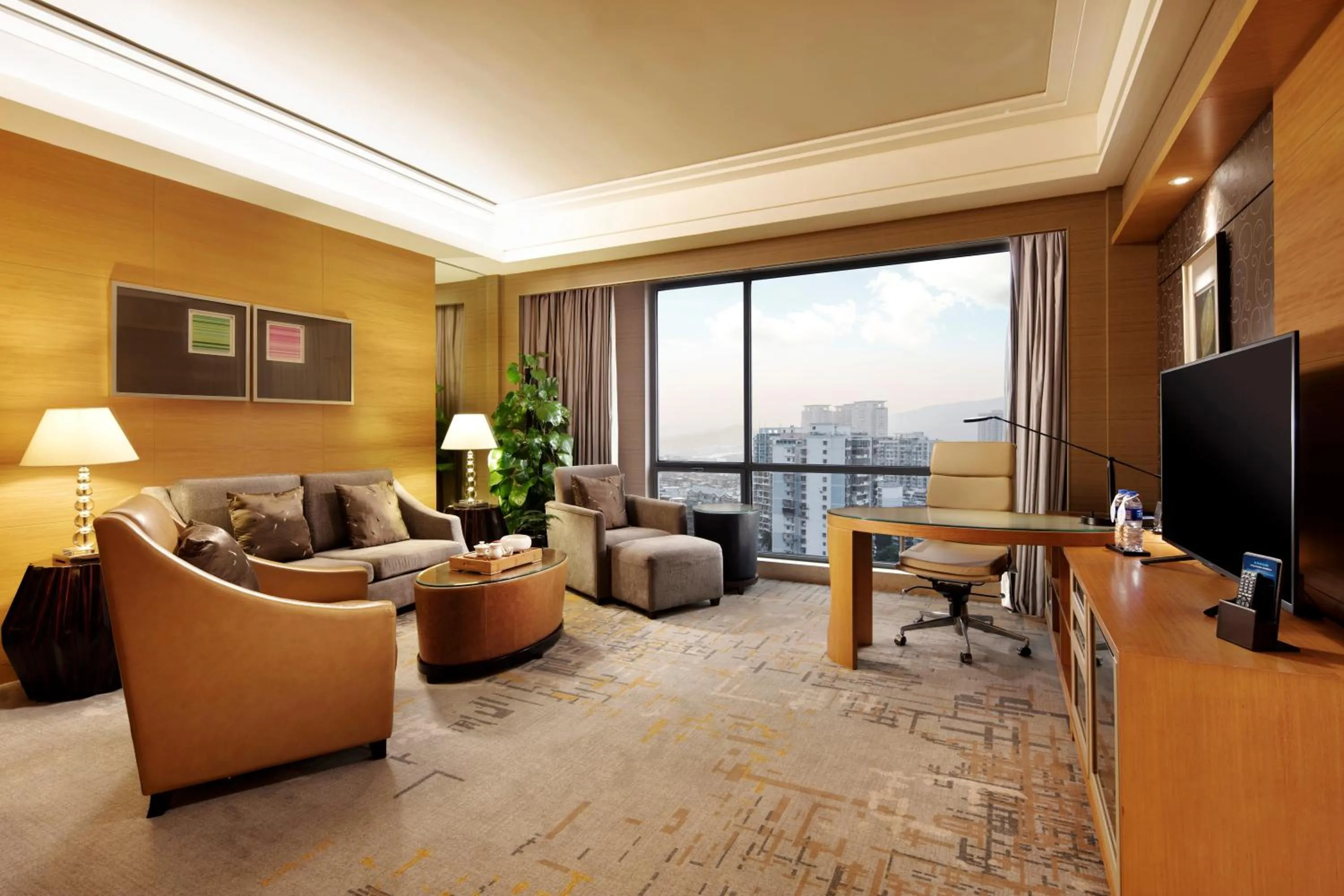 Living room in Hilton Xiamen, Lobby Links to Metro&shopping mall, Near train station
