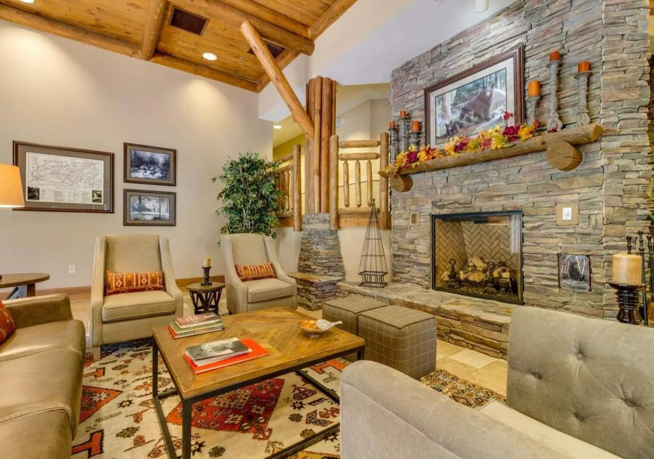 Baskins Creek Condos by TS