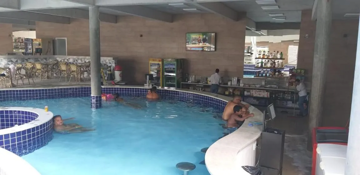 Swimming pool in Diroma fiore