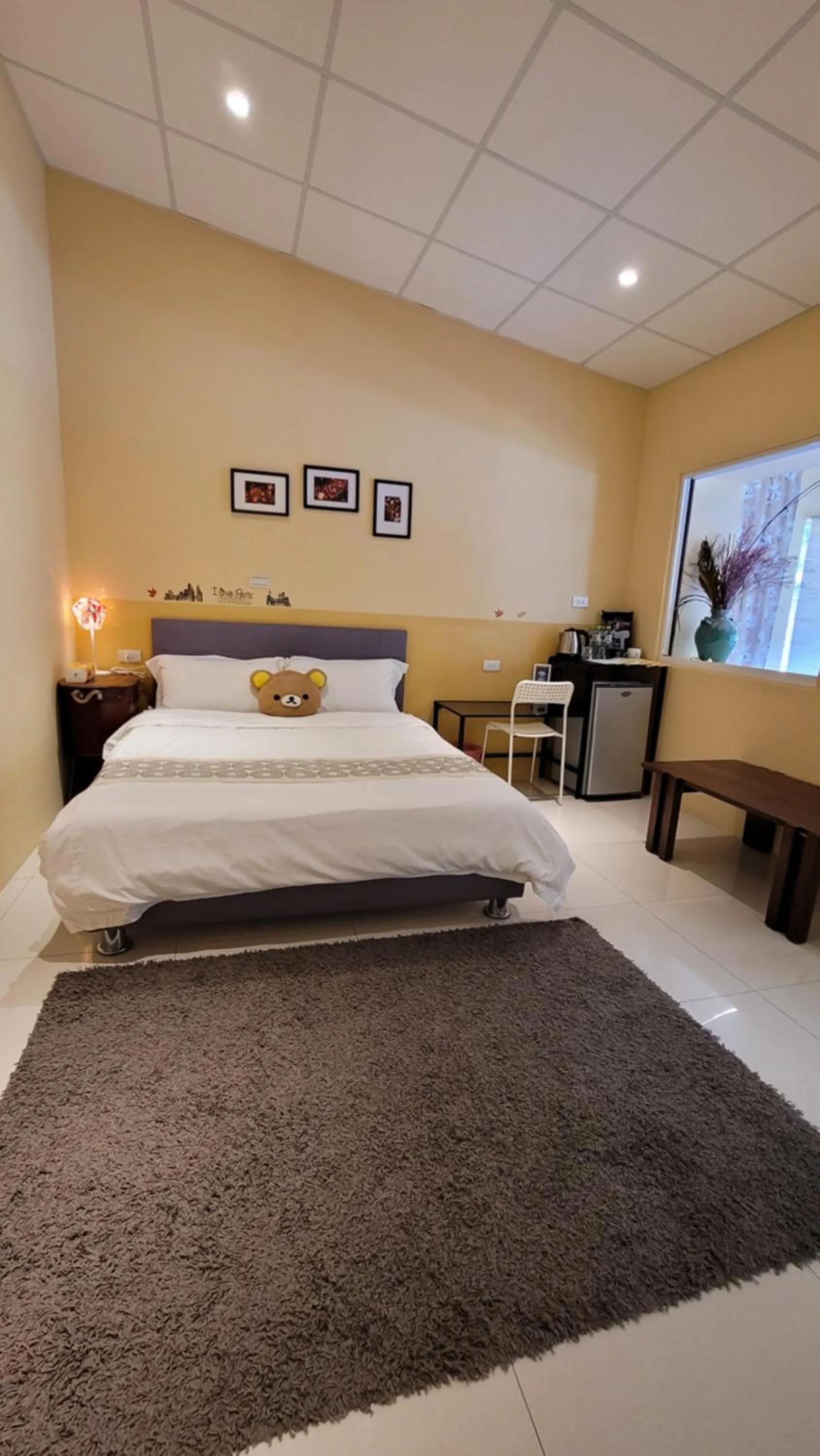 Photo of the whole room, Bed in Xi Yin Zhi Su