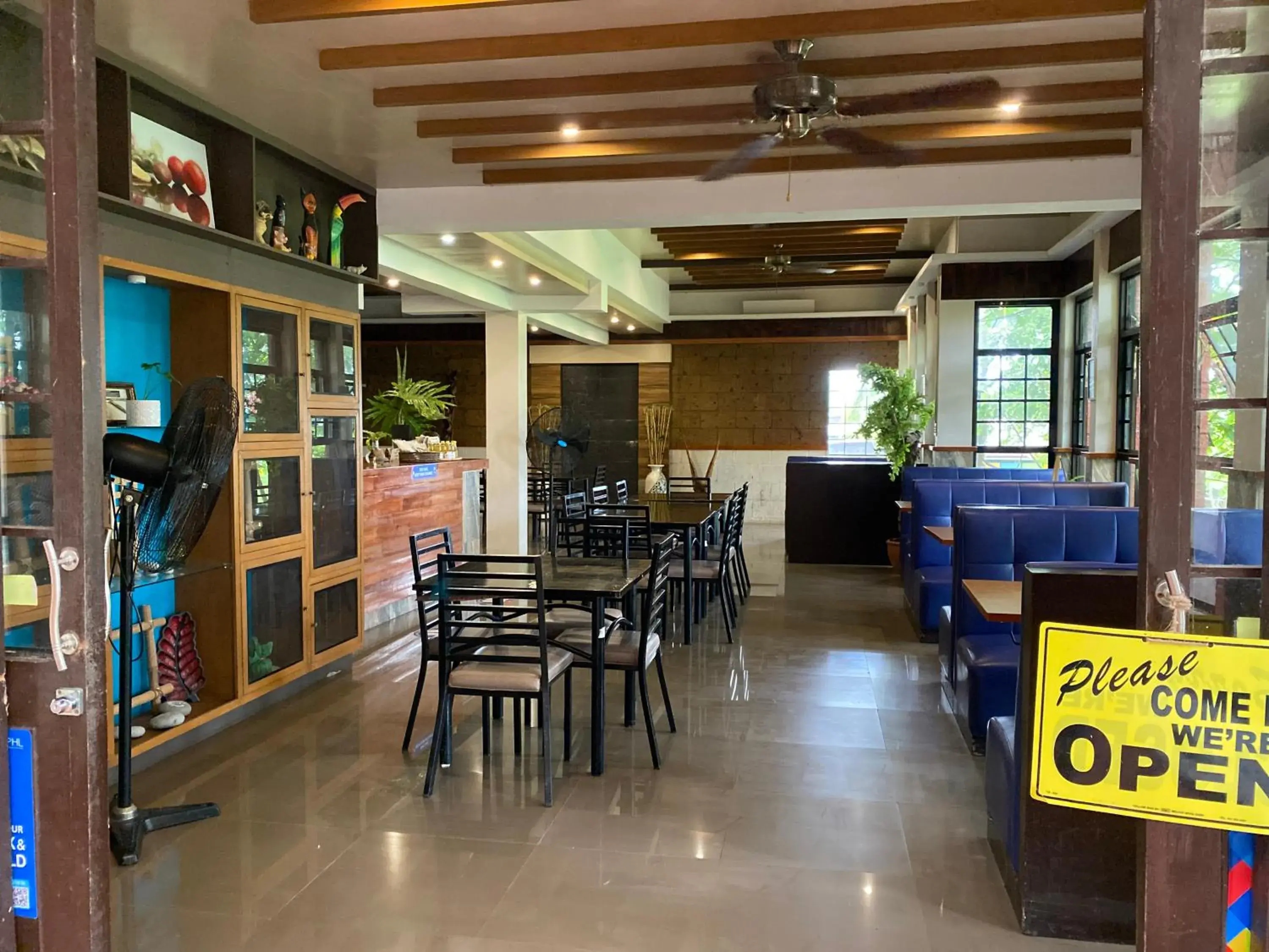 Restaurant/places to eat in Taal Maranan Farmville Inc by Cocotel Restaurant/places to eat in Taal Maranan Farmville Inc by Cocotel