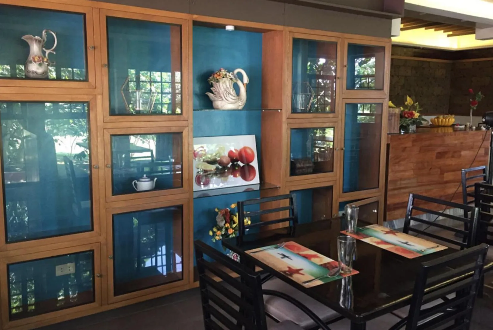 Restaurant/places to eat in Taal Maranan Farmville Inc by Cocotel