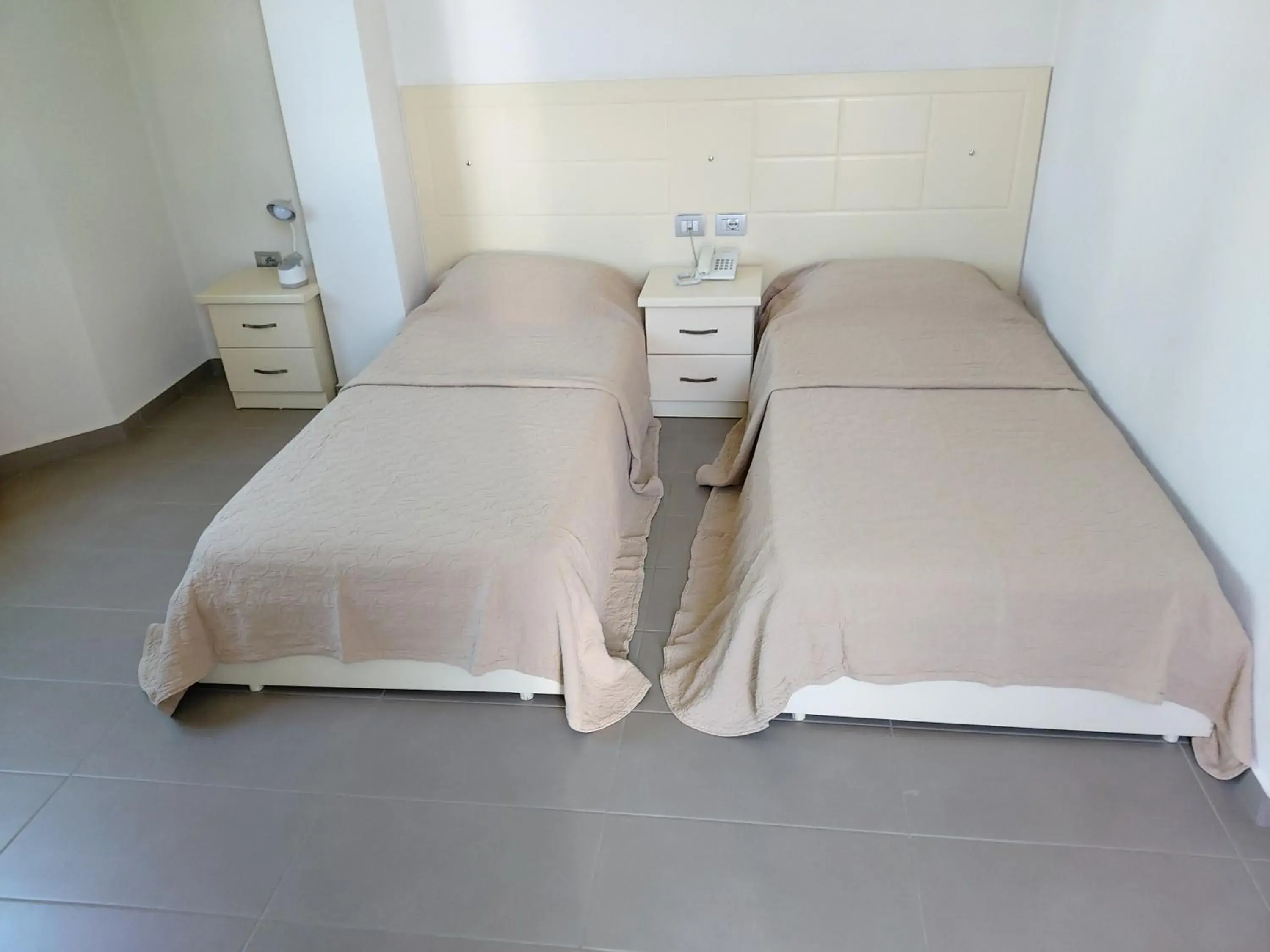 Bed in Hotel Piazza Bed in Hotel Piazza