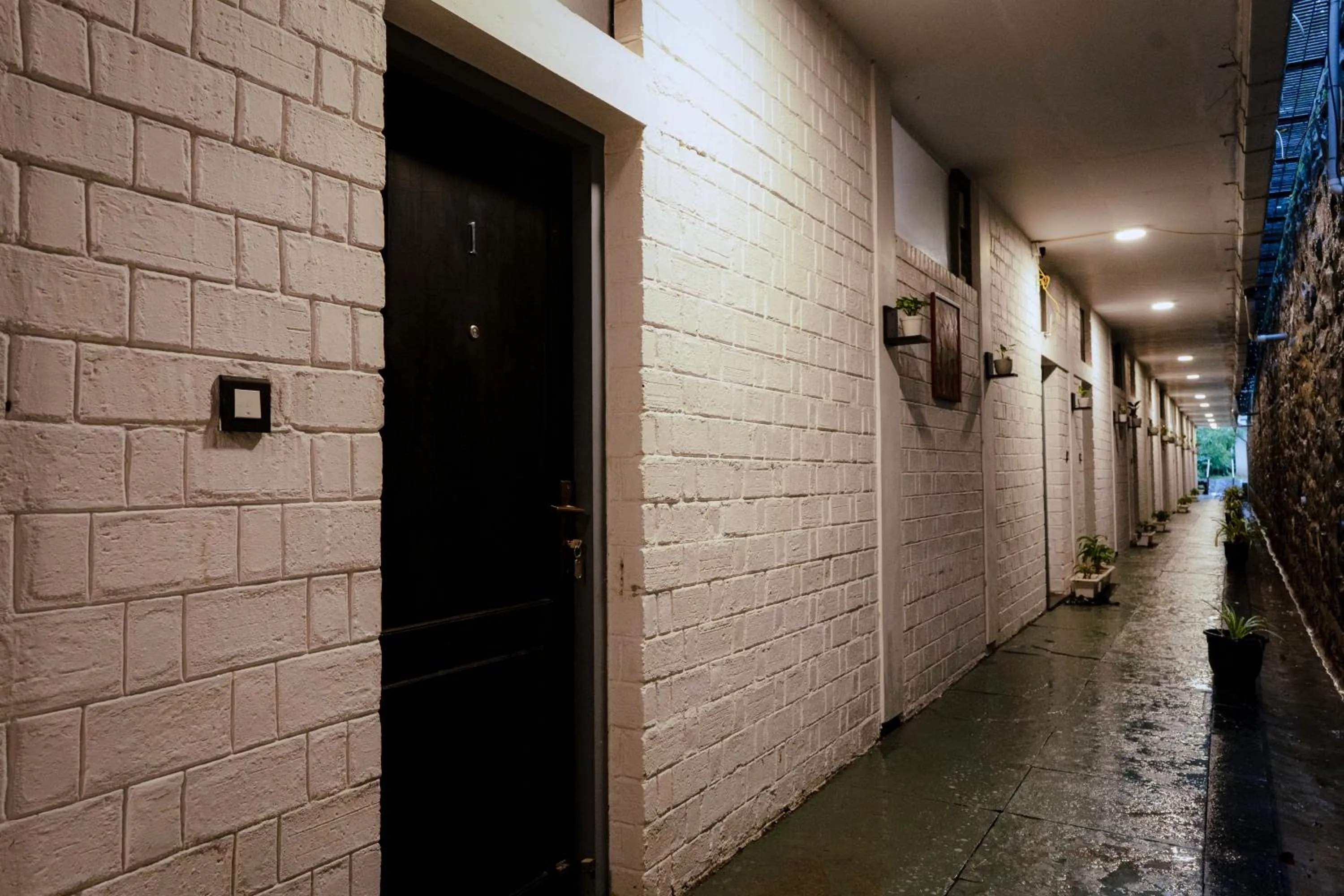 Facade/entrance in S RIVER RESORTS