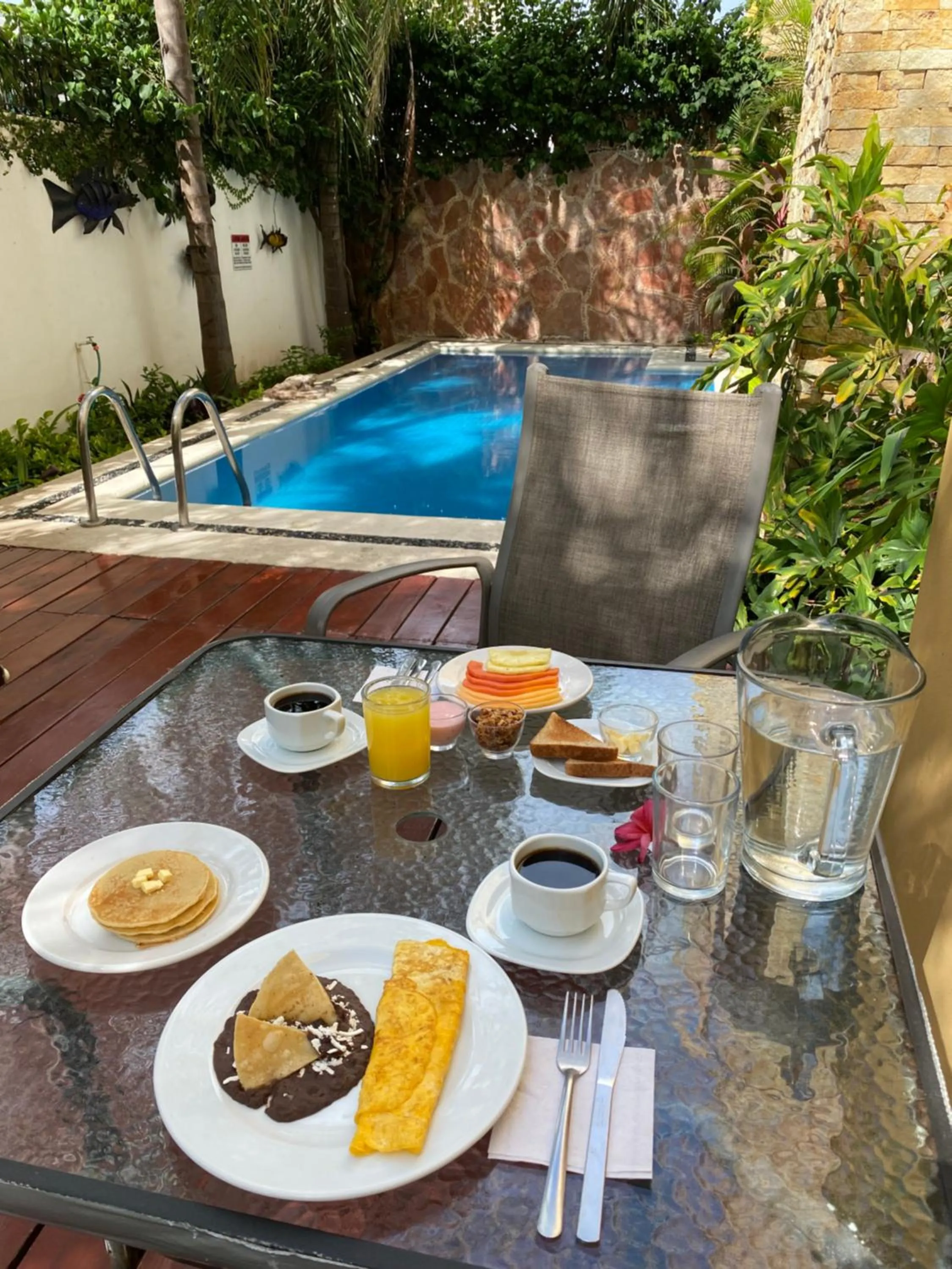 Swimming pool in Hotel Las Golondrinas
