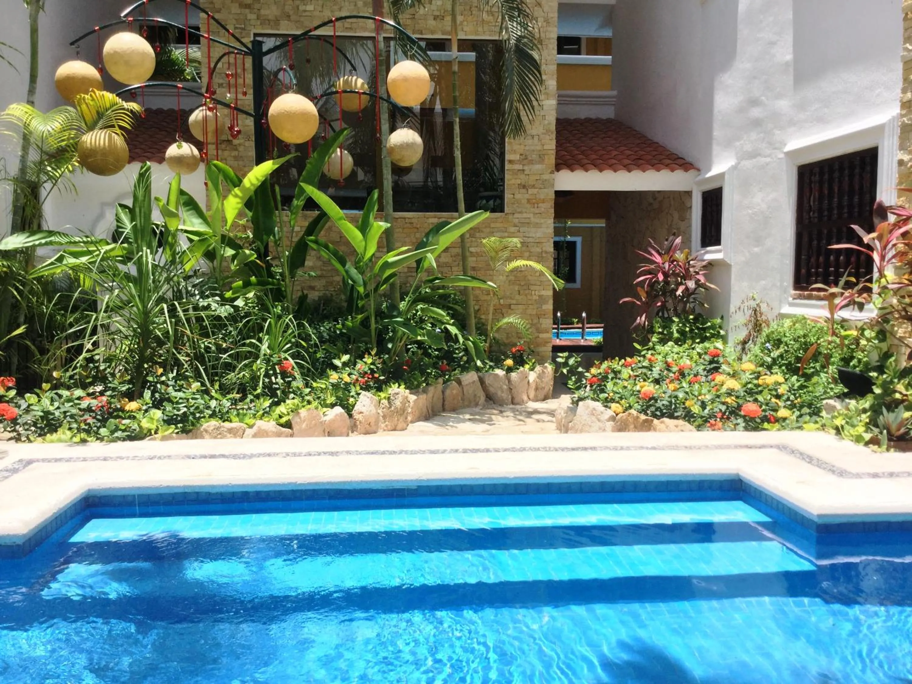 Swimming pool in Hotel Las Golondrinas