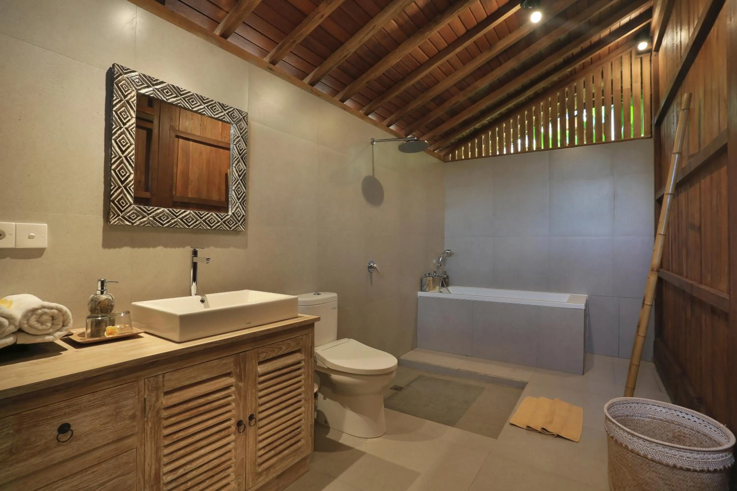Bathroom in Maha Shanti Ubud Villa