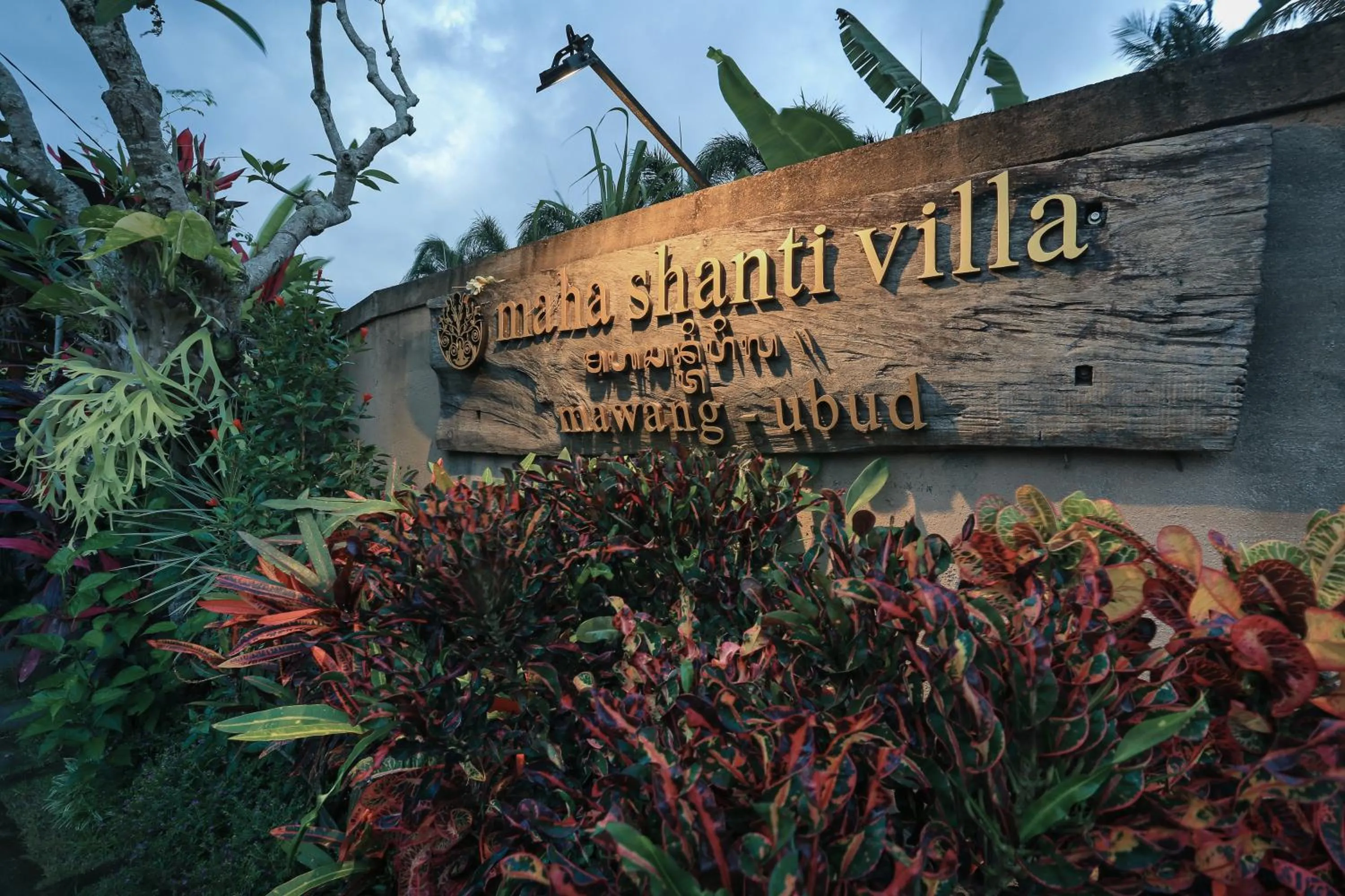 Parking in Maha Shanti Ubud Villa