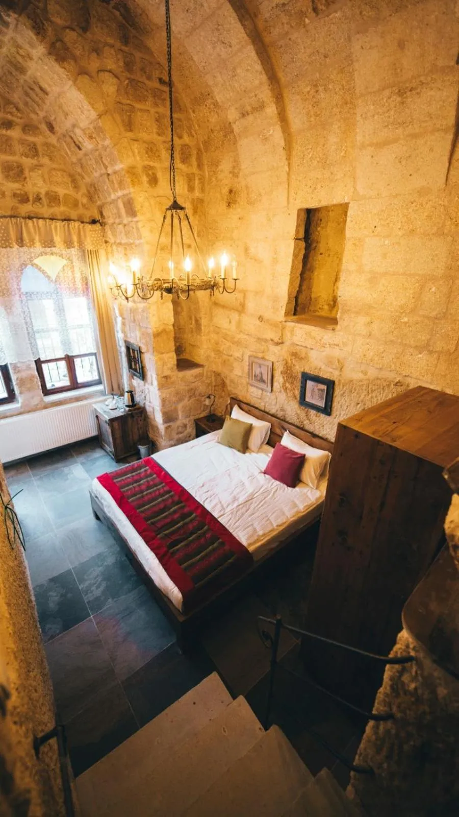 Photo of the whole room, Bed in Cappadocia Old Houses