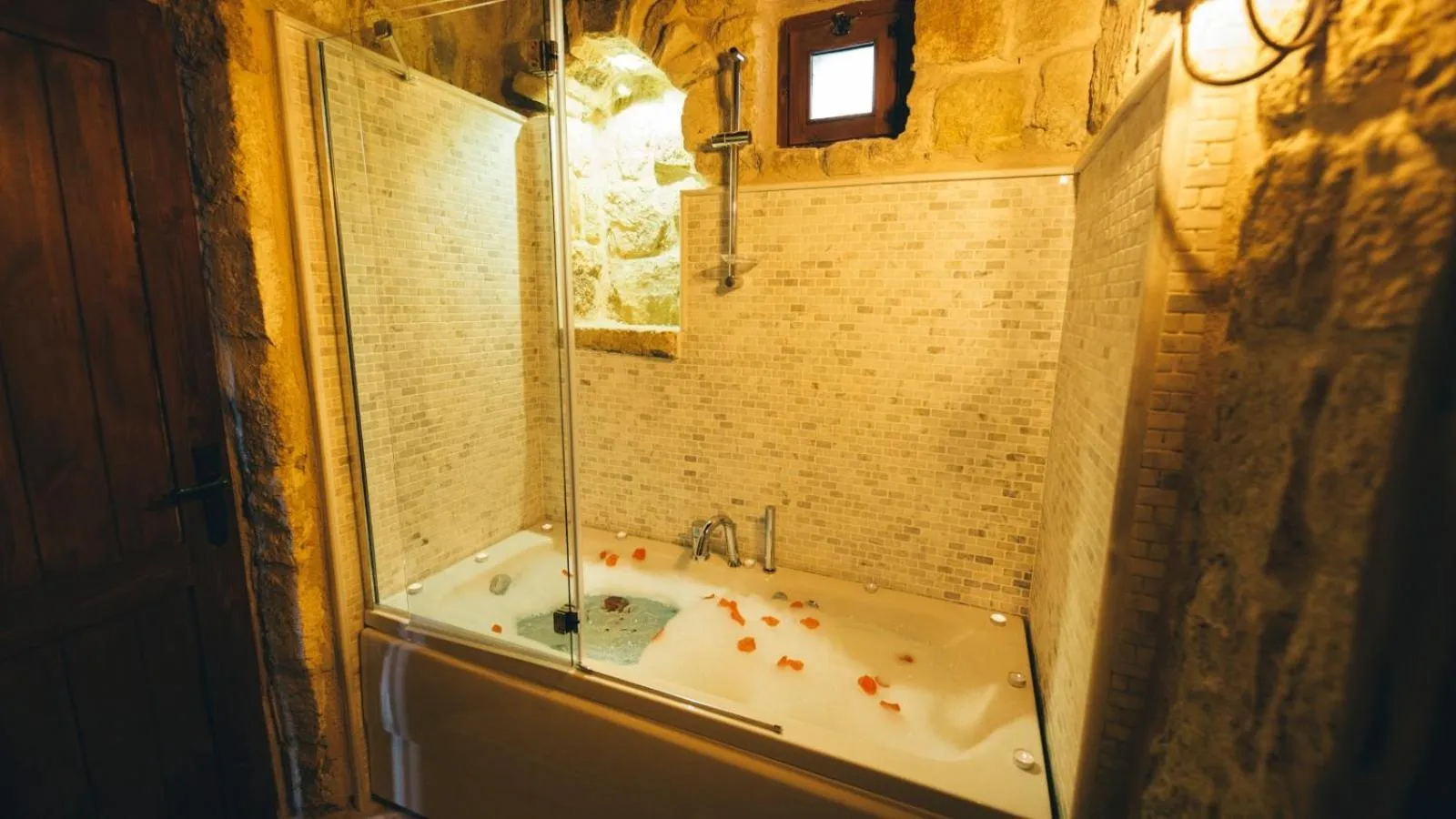 Bathroom in Cappadocia Old Houses