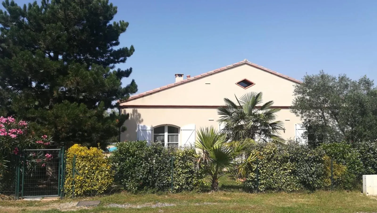 Property building in Domaine de Cayre