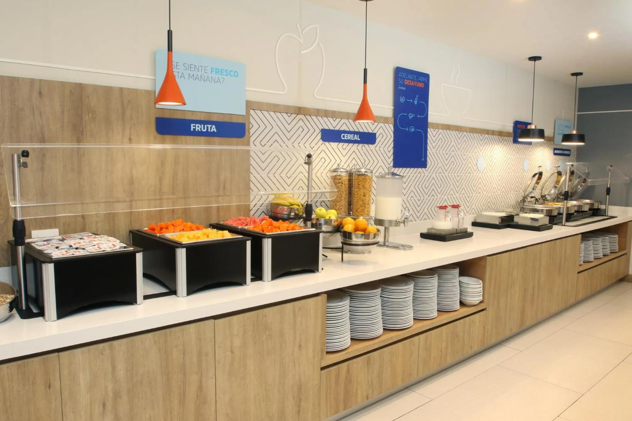 Breakfast in Holiday Inn Express - Monterrey - Tecnologico by IHG