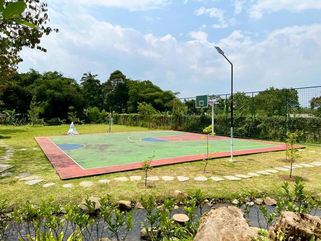 Area and facilities, Tennis/Squash in 5G Resort Cijeruk