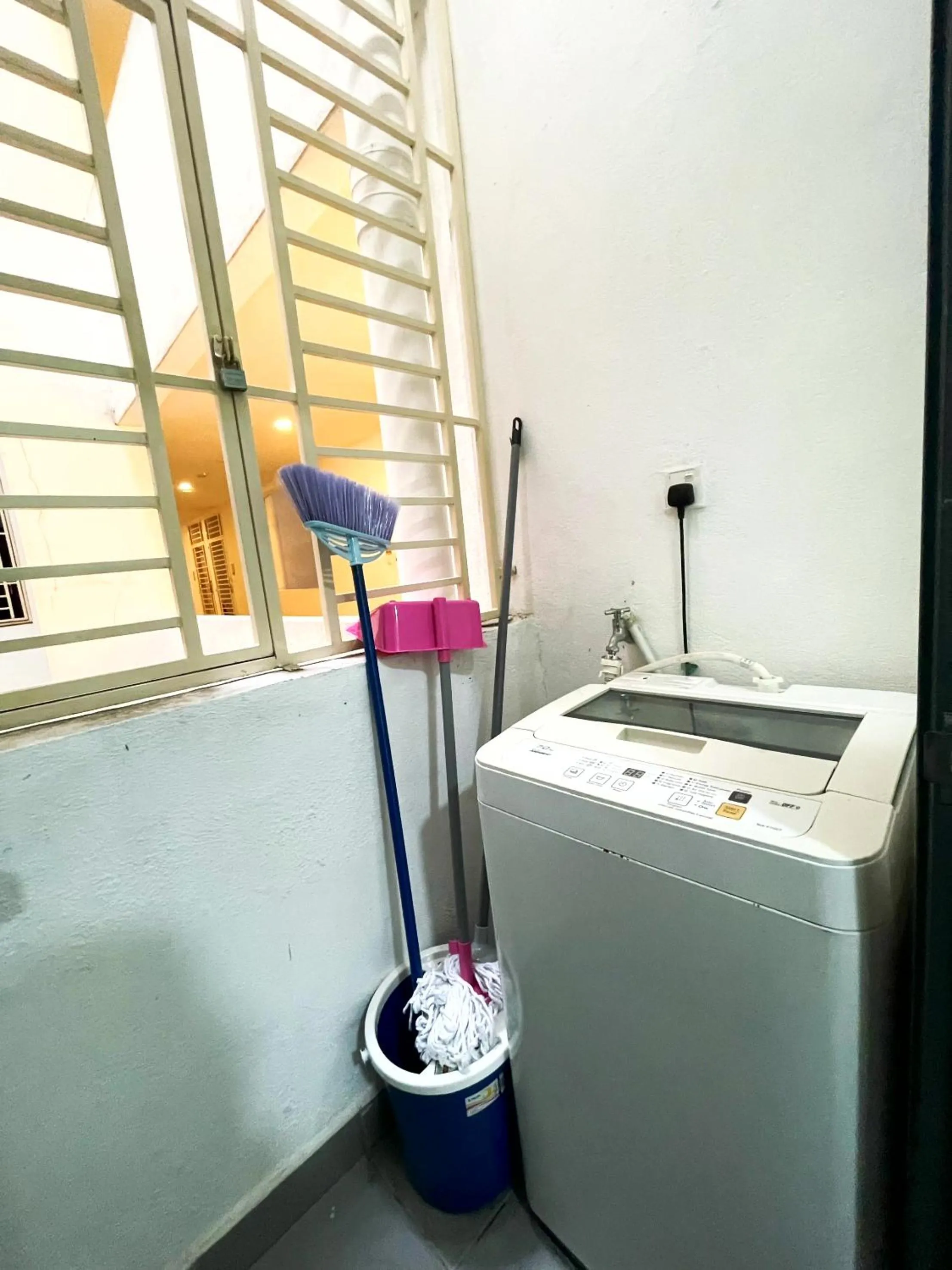 laundry in MesaHill Homestay, Nilai by S&T Homez