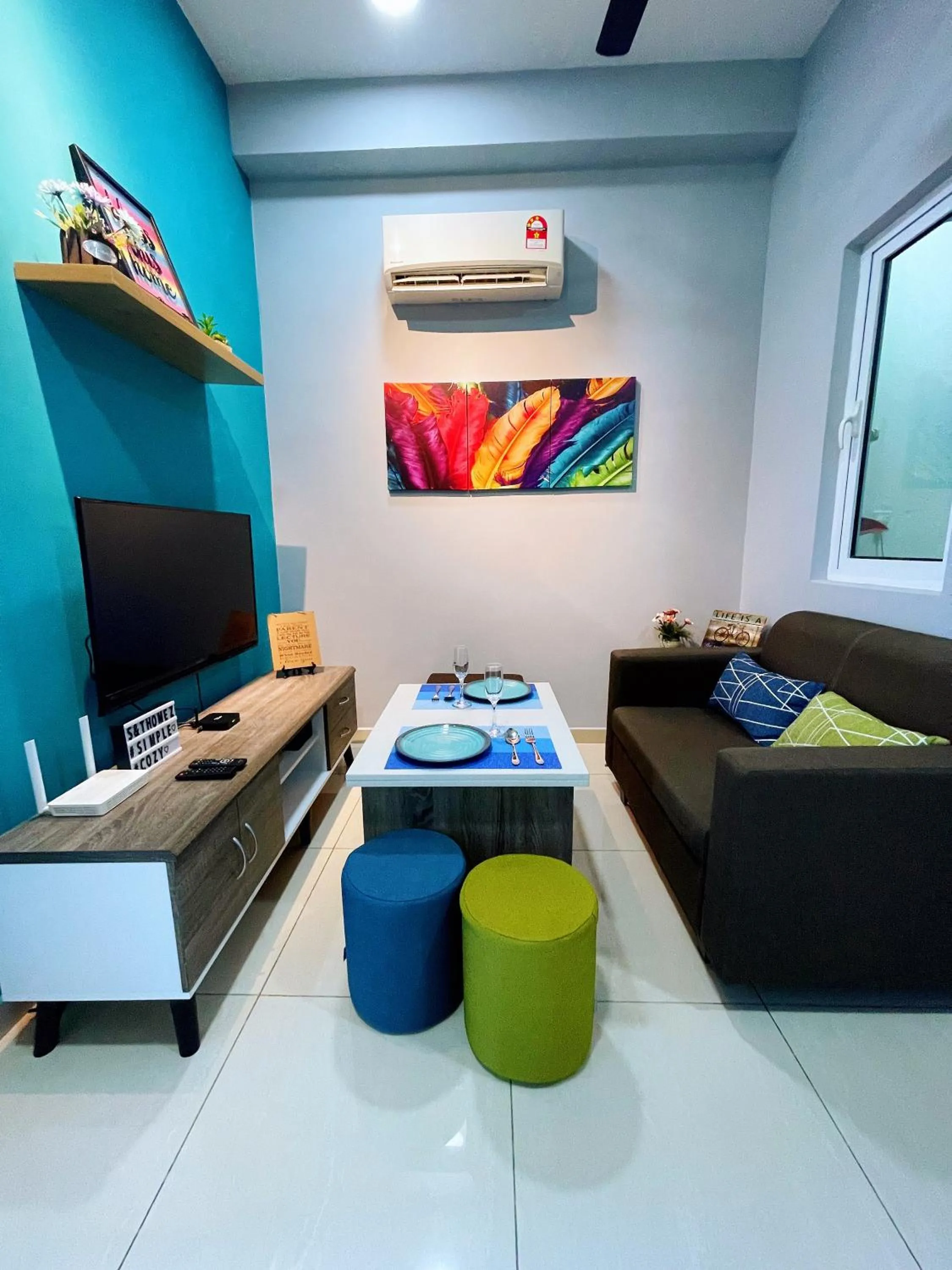 Living room in MesaHill Homestay, Nilai by S&T Homez