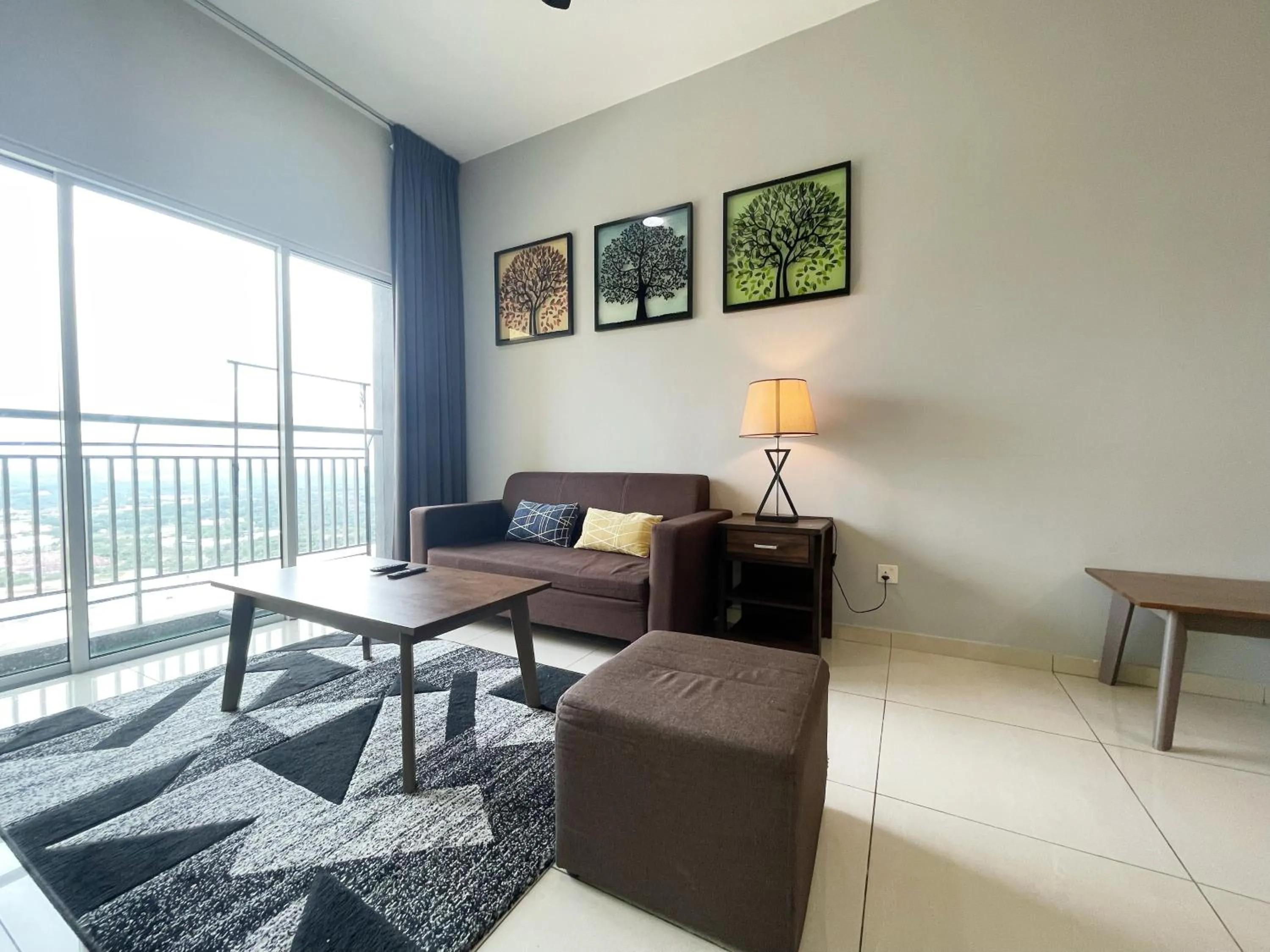 Living room in MesaHill Homestay, Nilai by S&T Homez