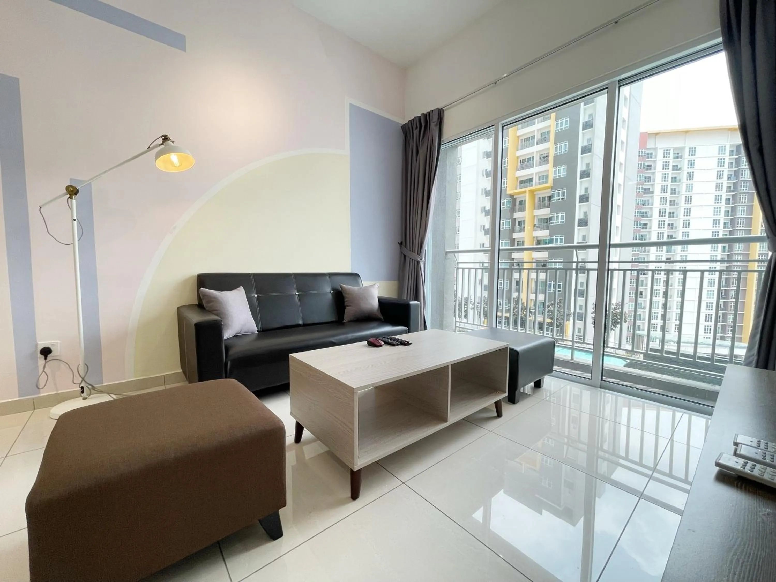 Living room, Bed in MesaHill Homestay, Nilai by S&T Homez