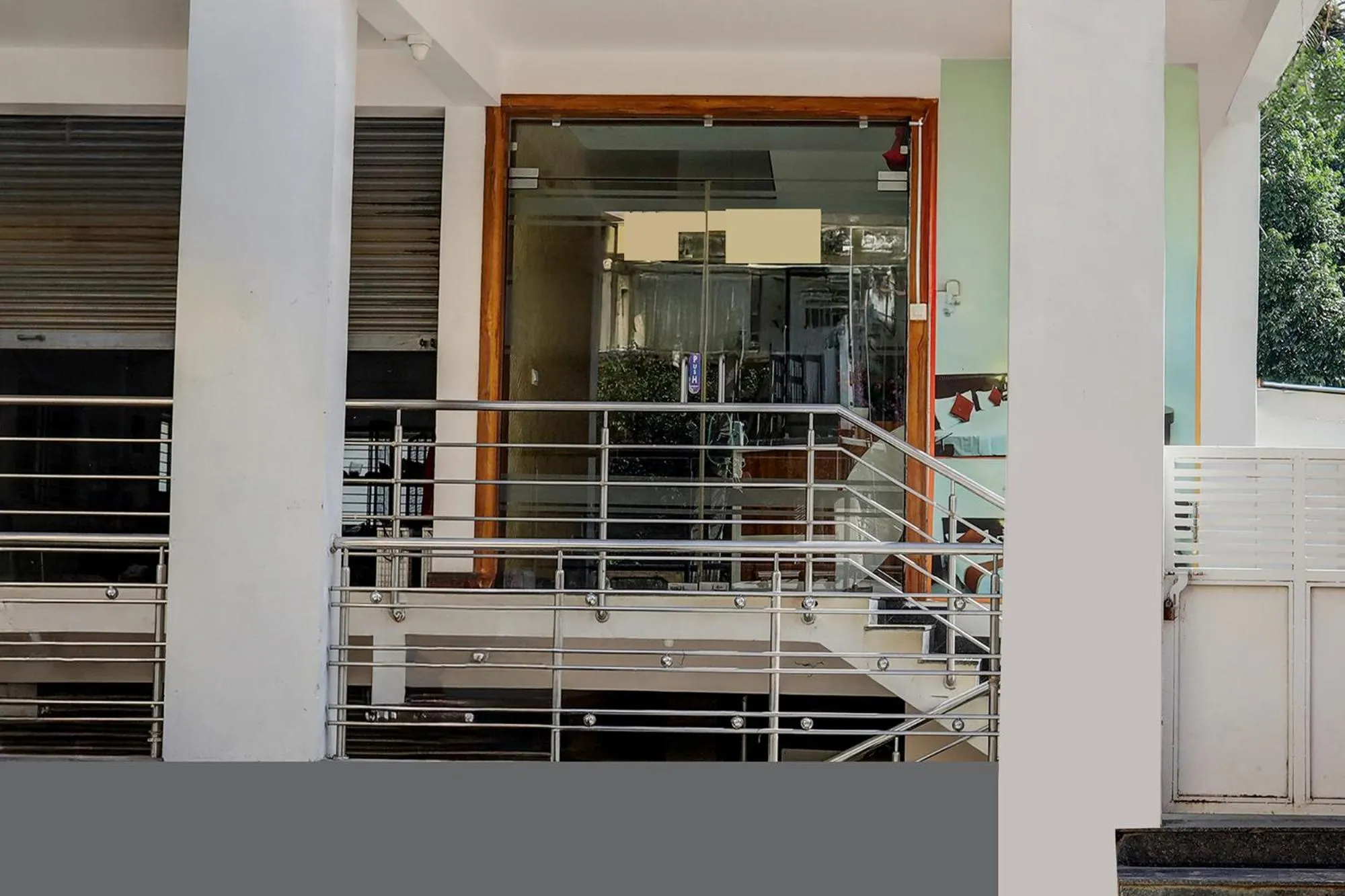 Facade/entrance in Hotel Royal Suites - Yeshwanthpur