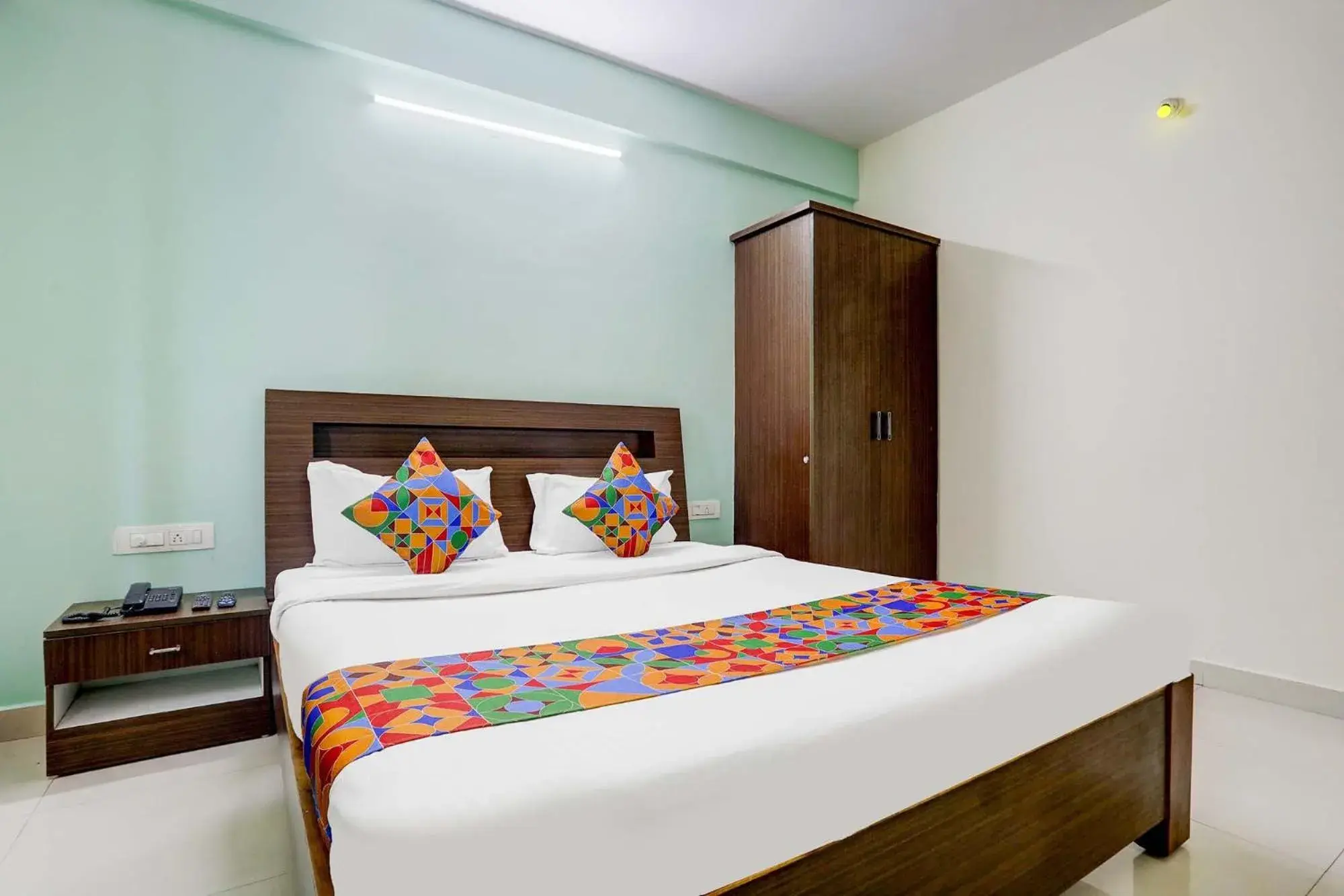 Bed in Hotel Royal Suites - Yeshwanthpur Bed in Hotel Royal Suites - Yeshwanthpur