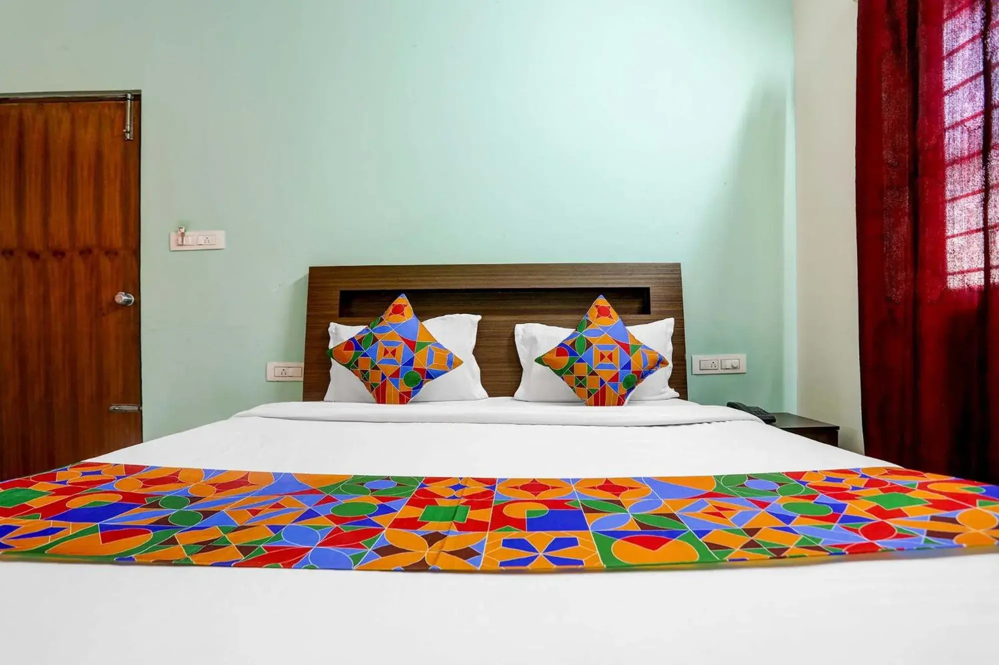 Hotel Royal Suites - Yeshwanthpur Hotel Royal Suites - Yeshwanthpur