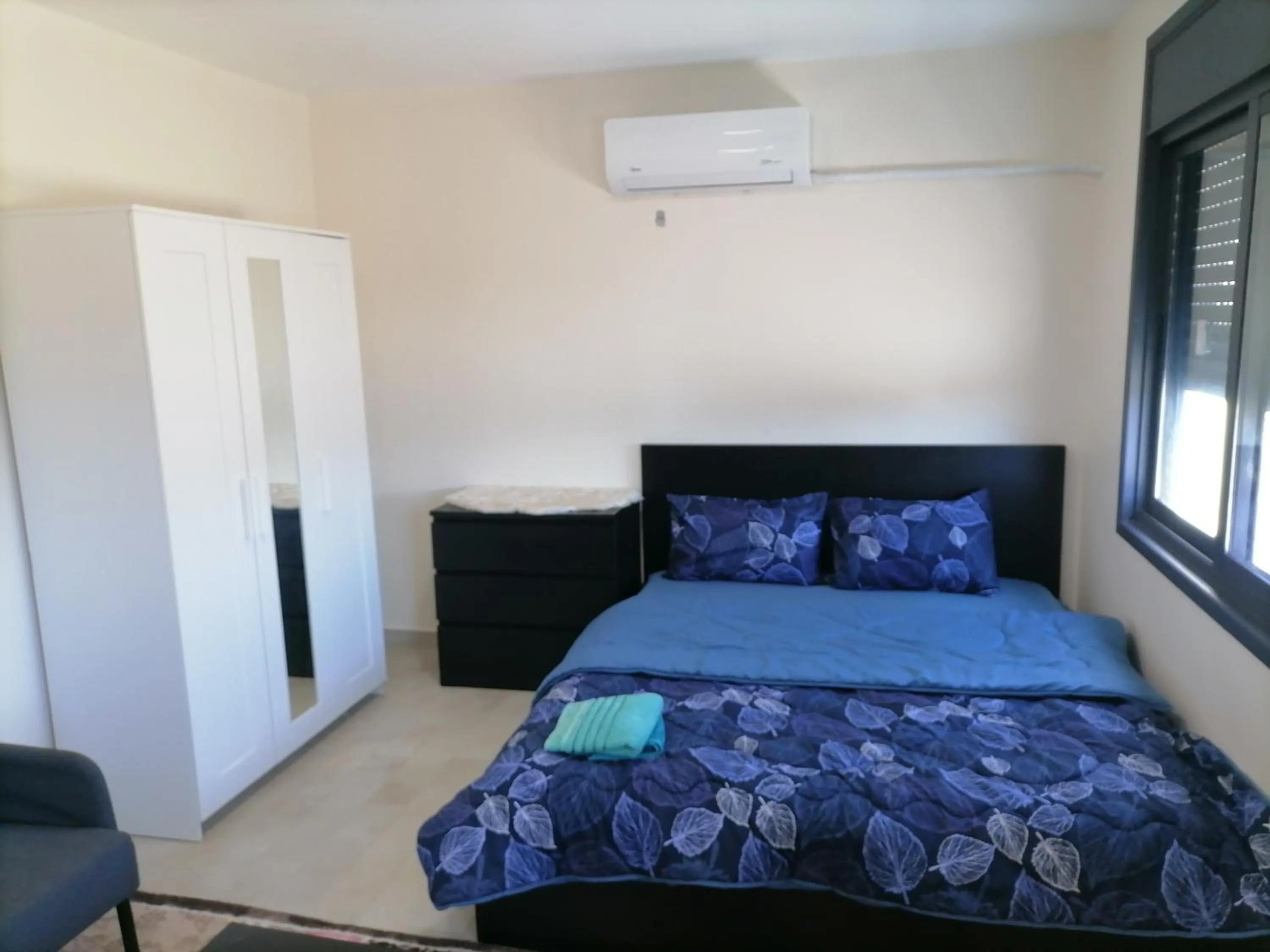 Bed in Durrat Al Israa