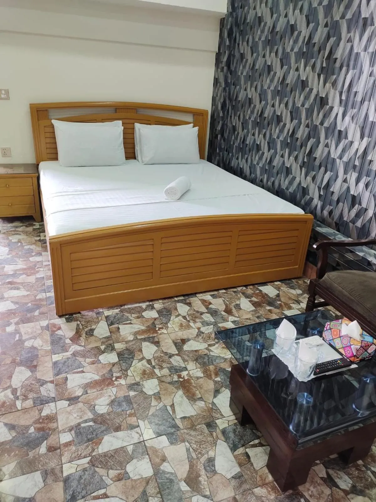 Bed in Clifton Rezidor