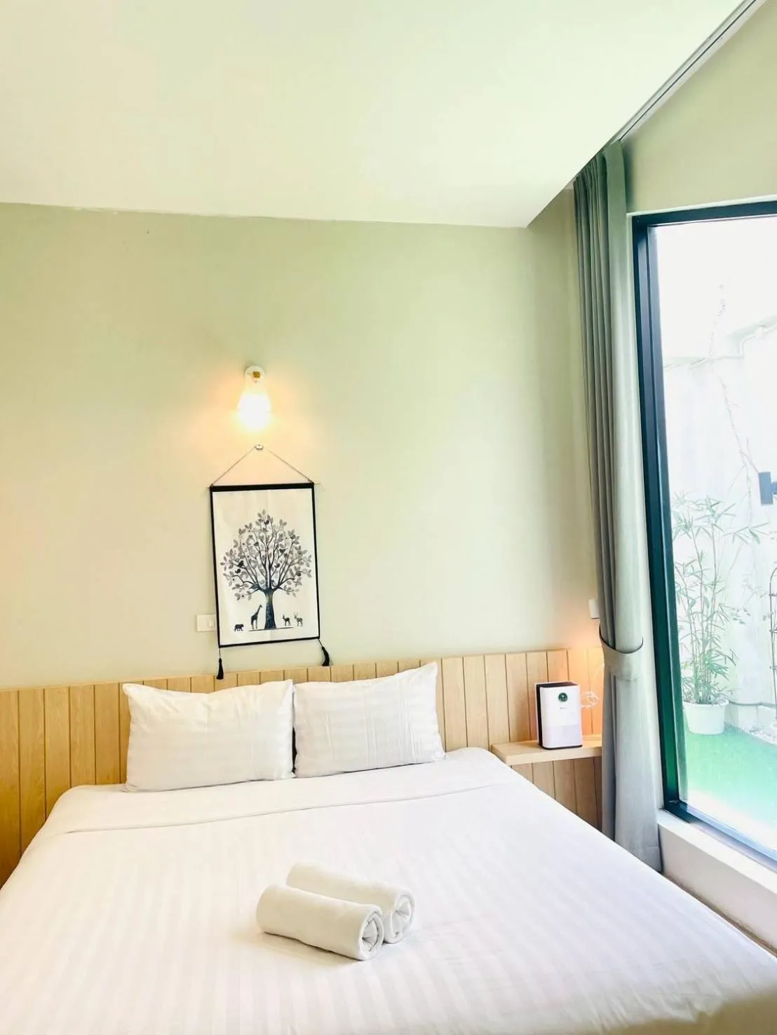 Photo of the whole room, Bed in THE BELONG BOUTIQUE HOTEL