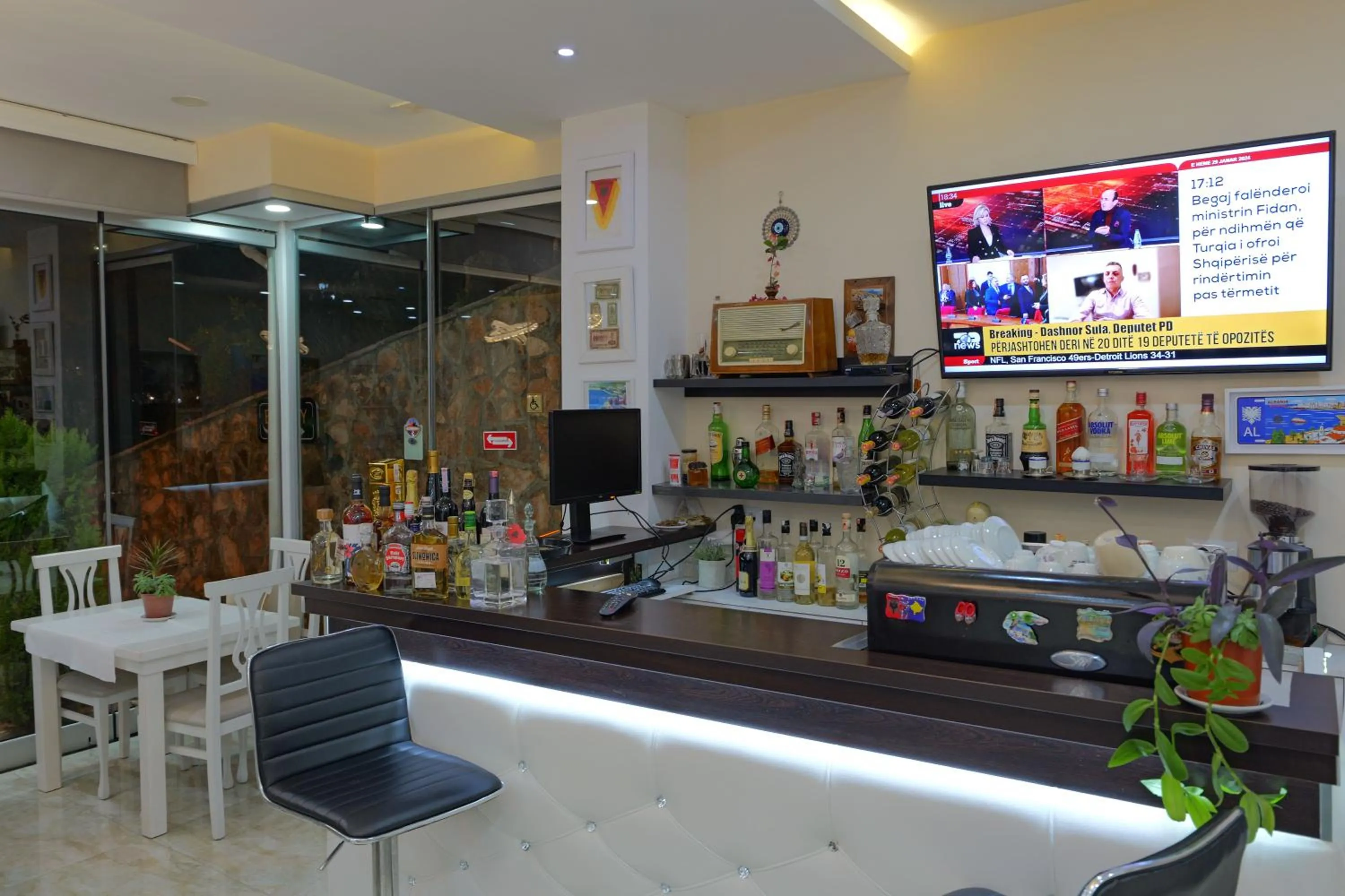 Lounge or bar in Hotel Iliria
