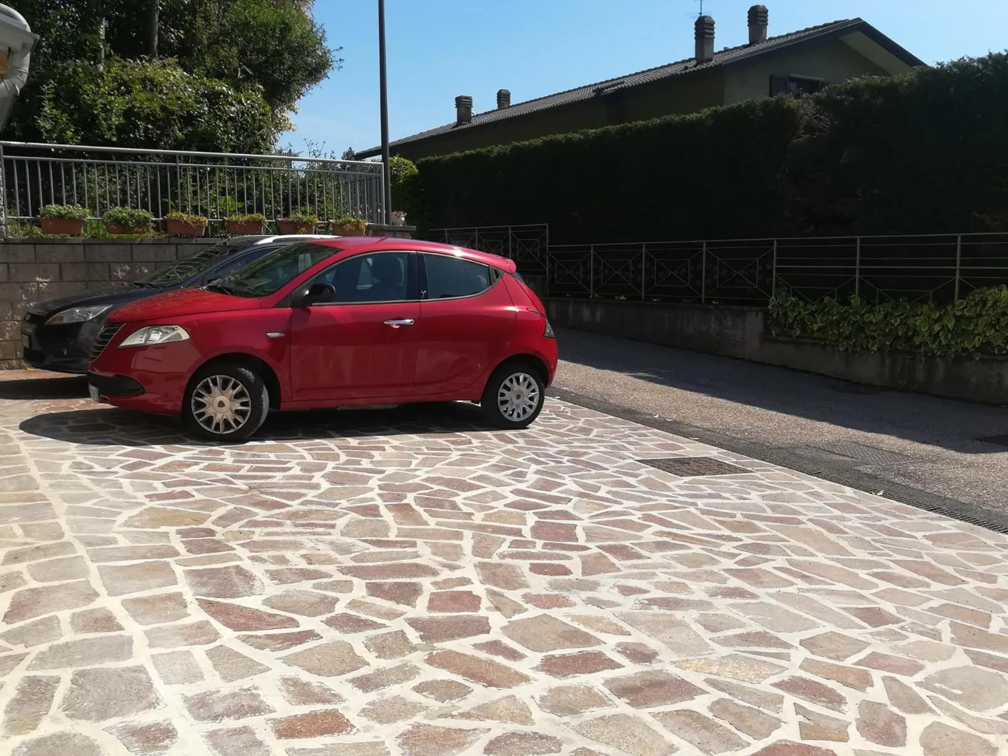 Parking in Bed and Breakfast AnnA