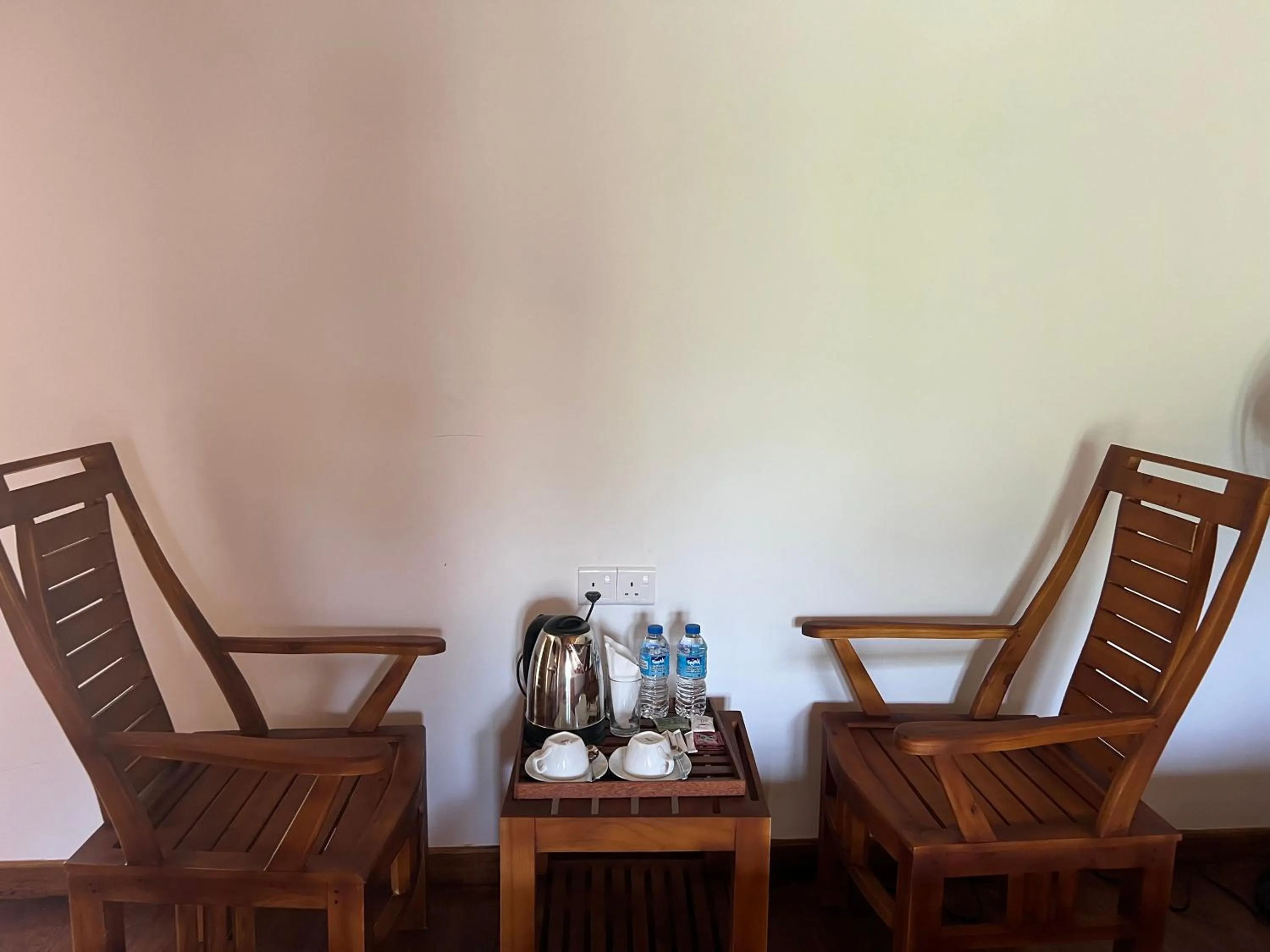 Drinks in Saffron Lake Yala