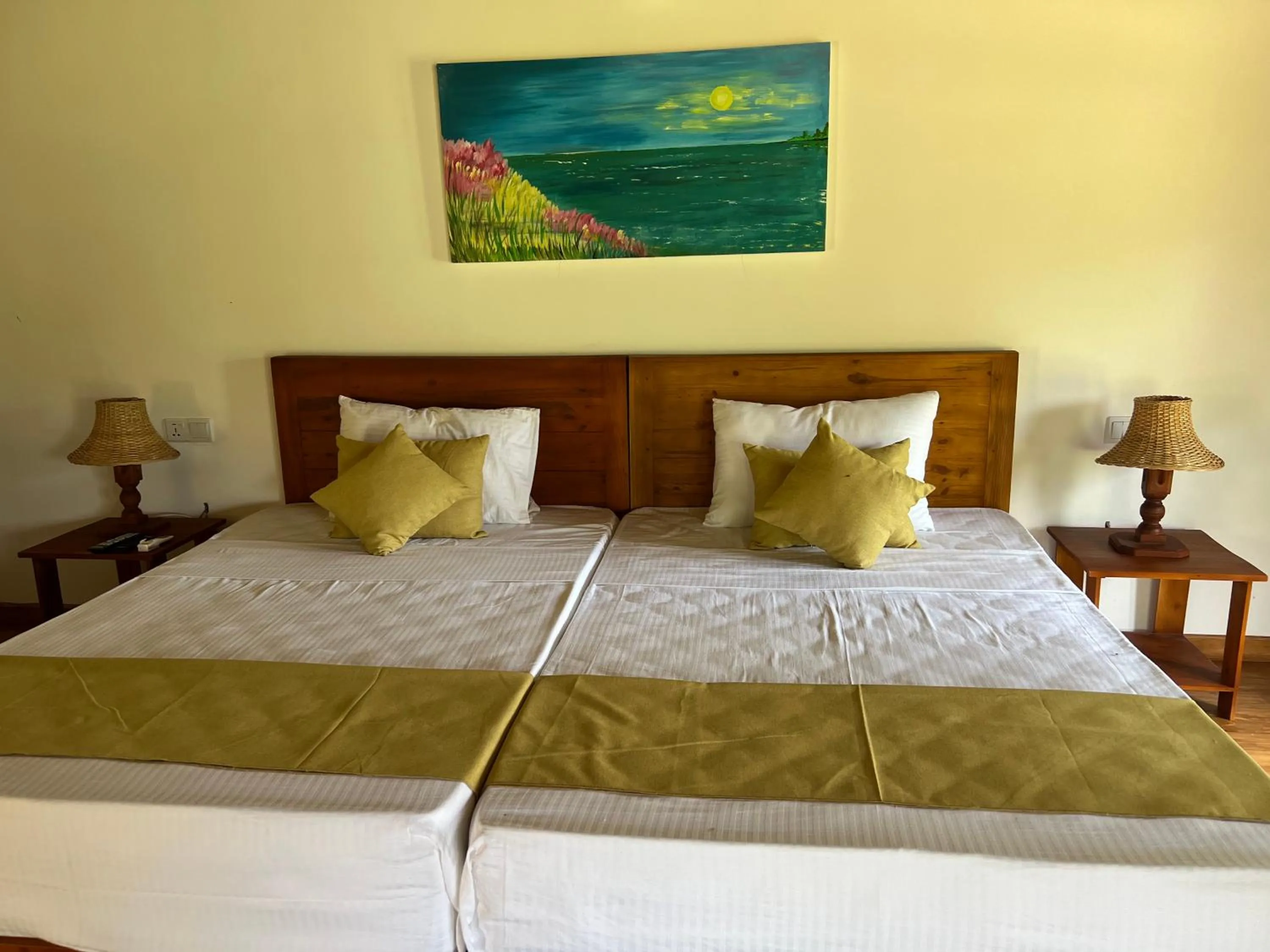 Bed in Saffron Lake Yala