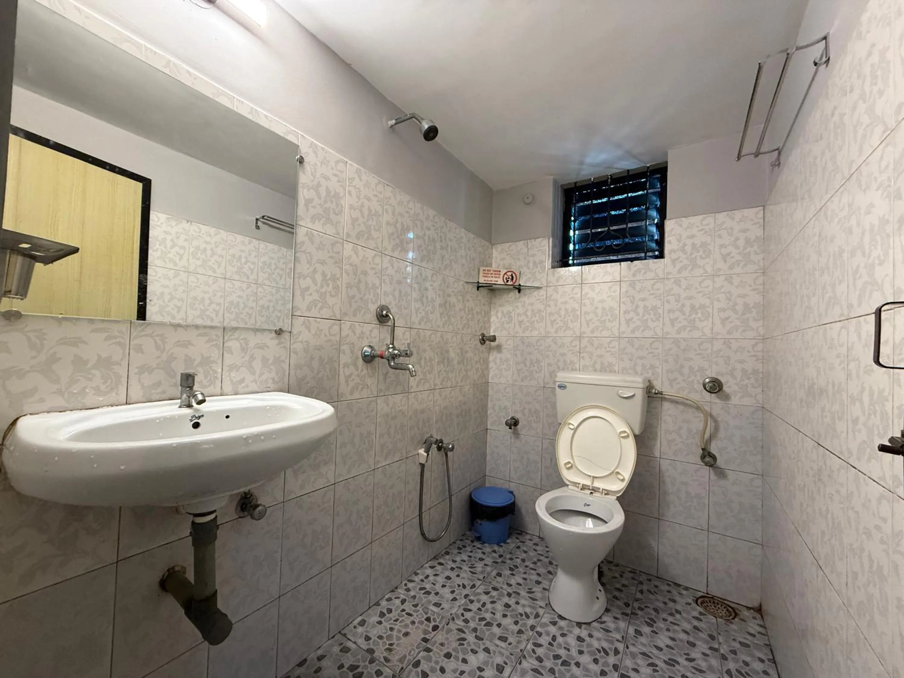 Bathroom in Casa Almeida by Legends Hotels