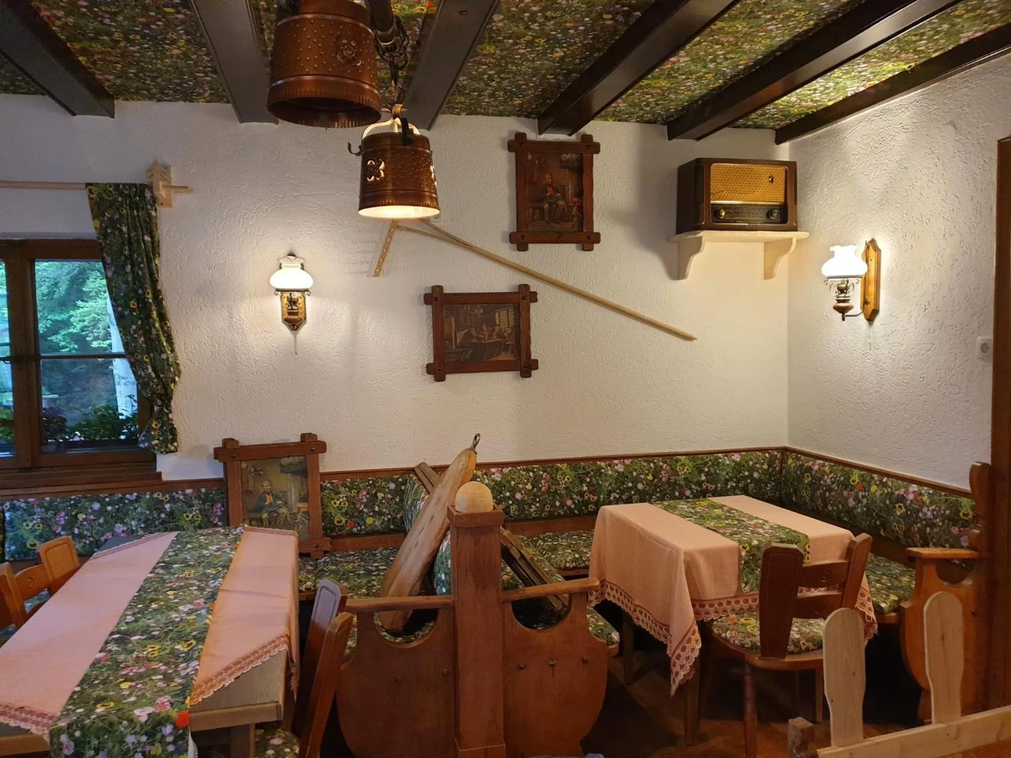 Restaurant/places to eat in Gungl Stubn