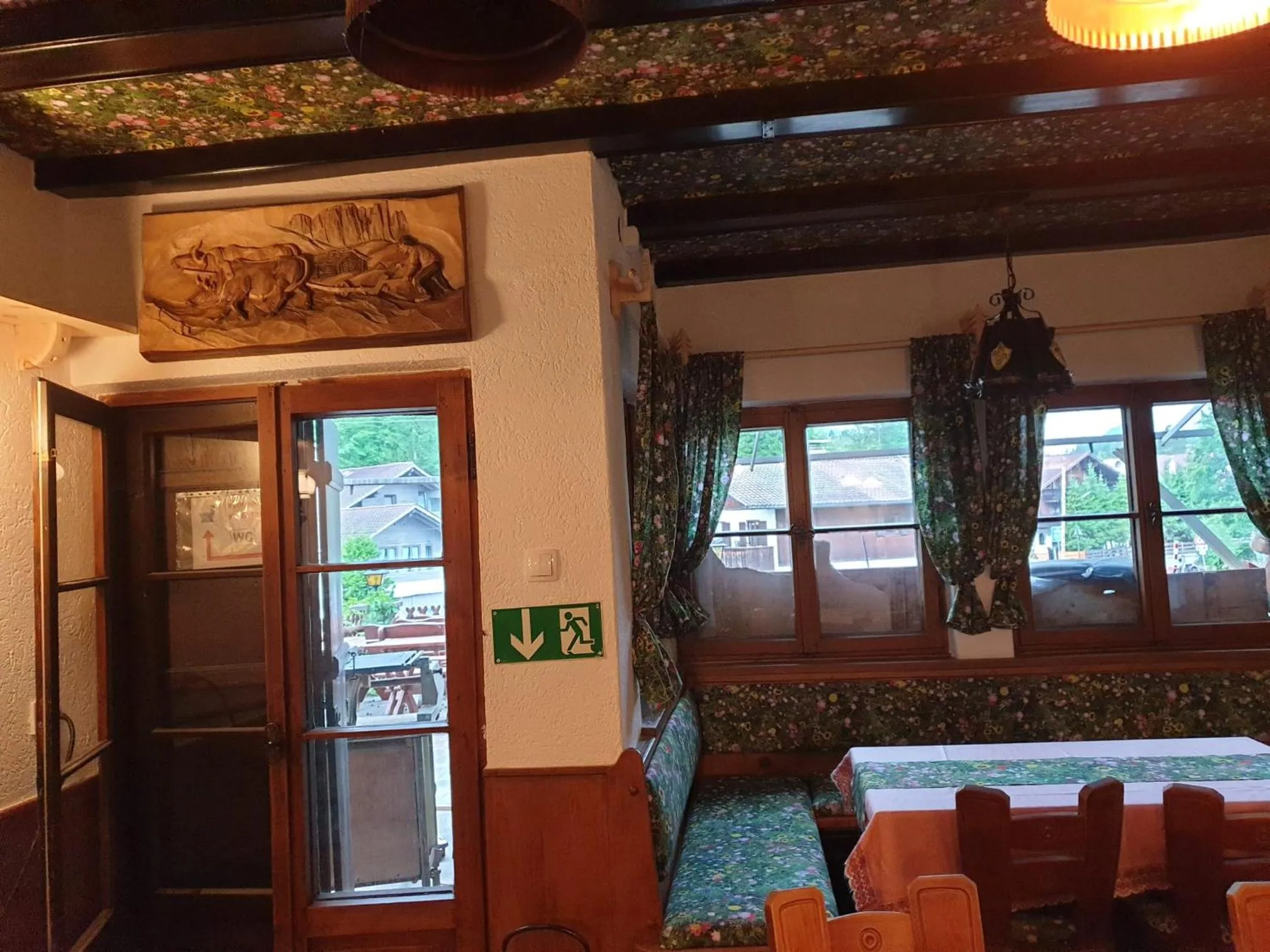 Restaurant/places to eat in Gungl Stubn