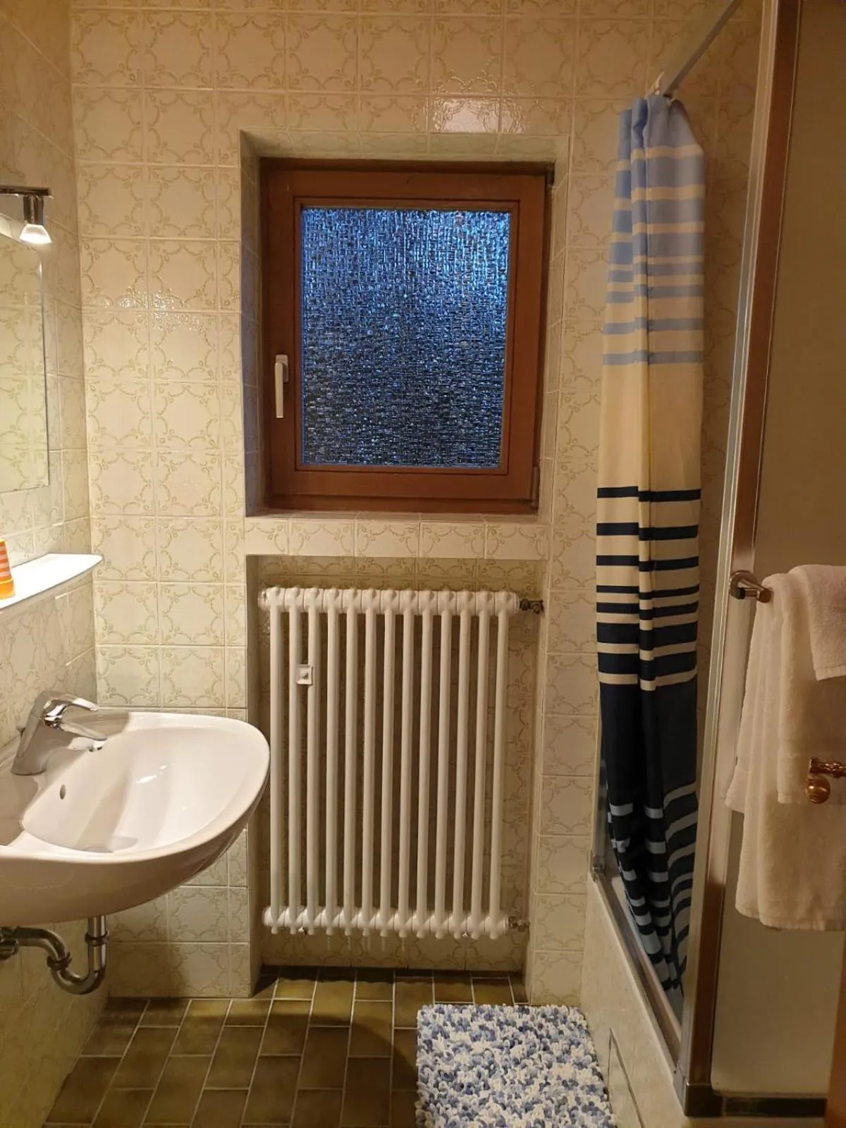 Bathroom in Gungl Stubn