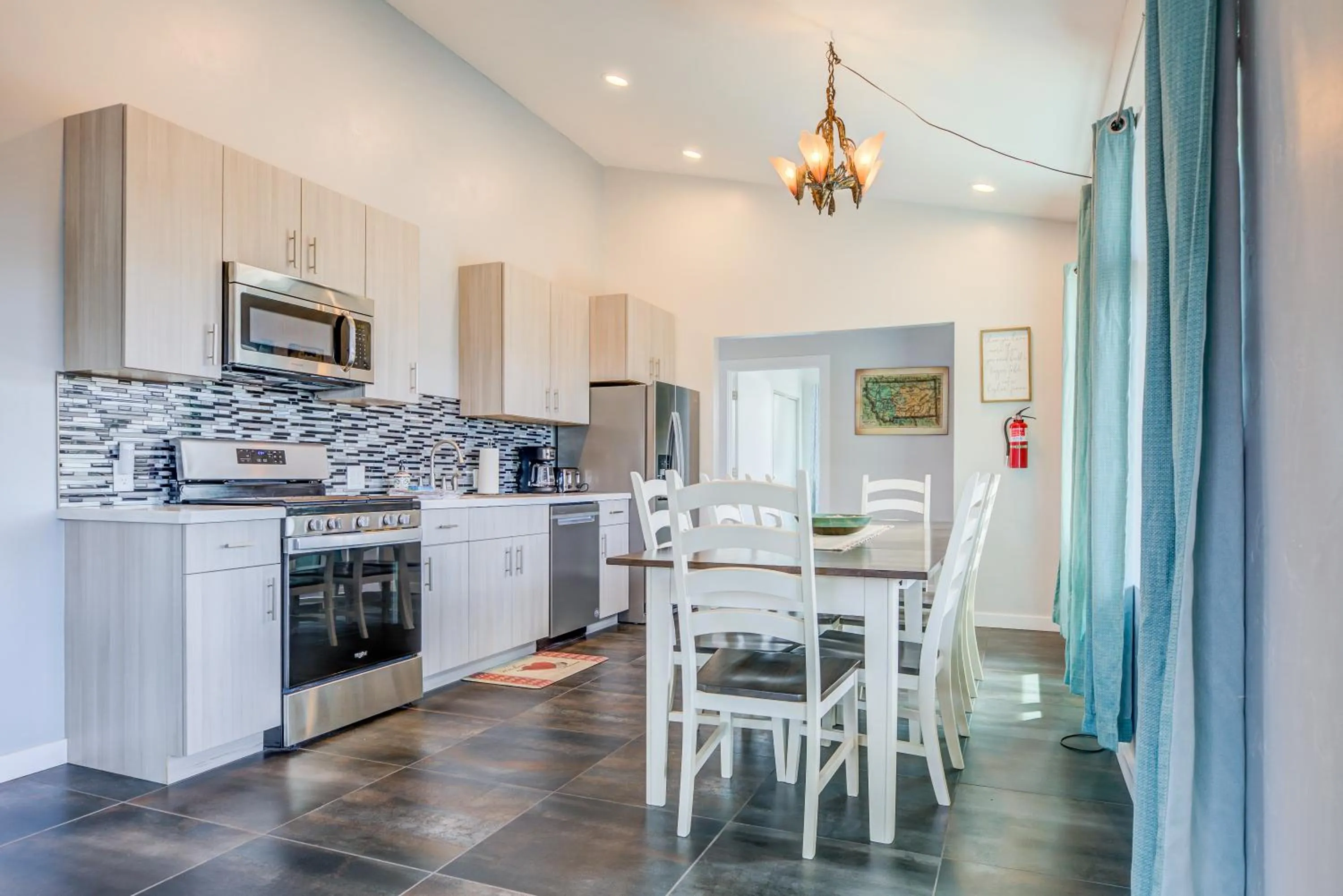 Kitchen or kitchenette in Castle in the Sky Unit Z