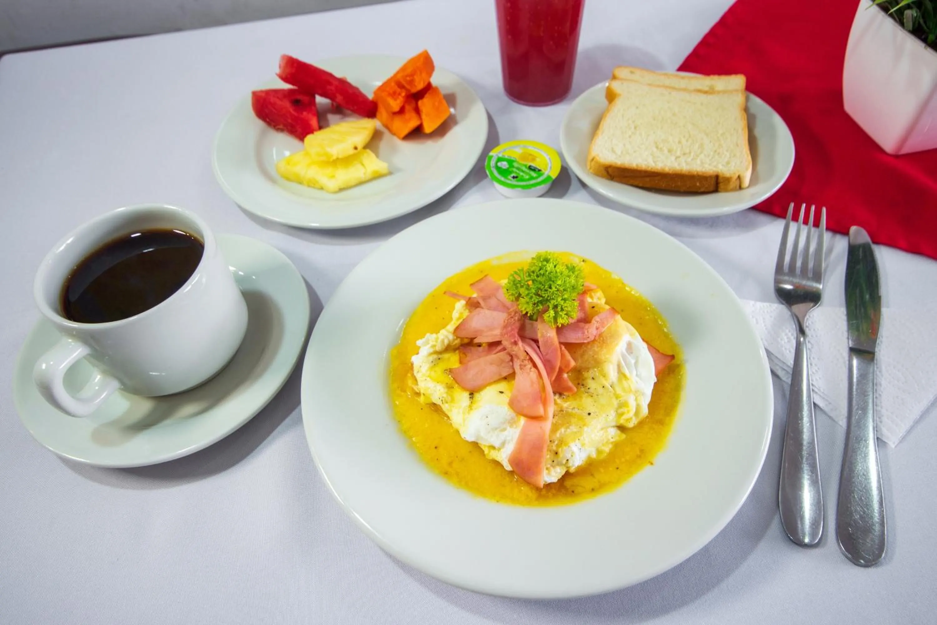 Breakfast in Hotel Marina Suites By GEH Suites